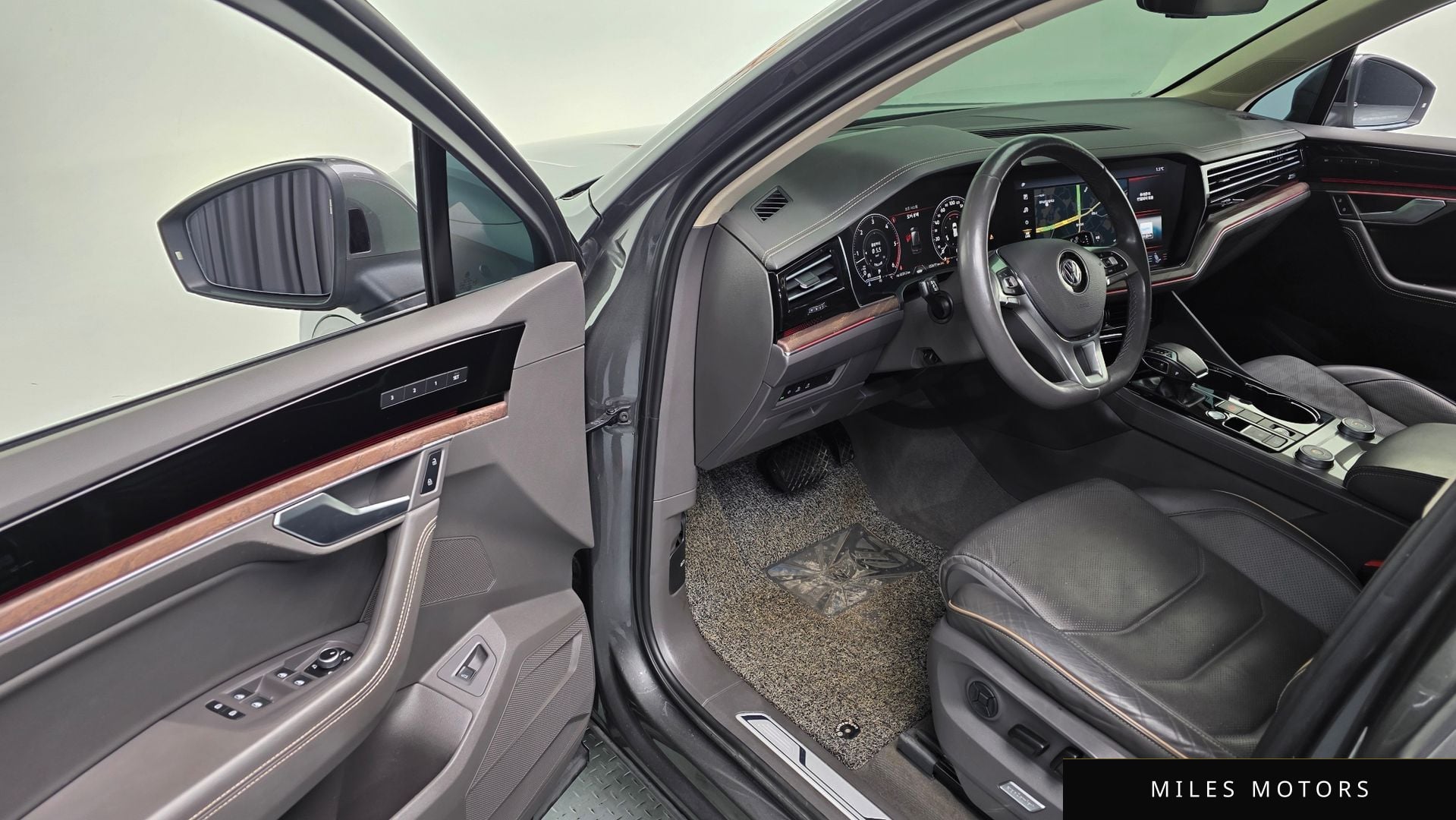 Volkswagen 투아렉 2020 — миниатюра 13