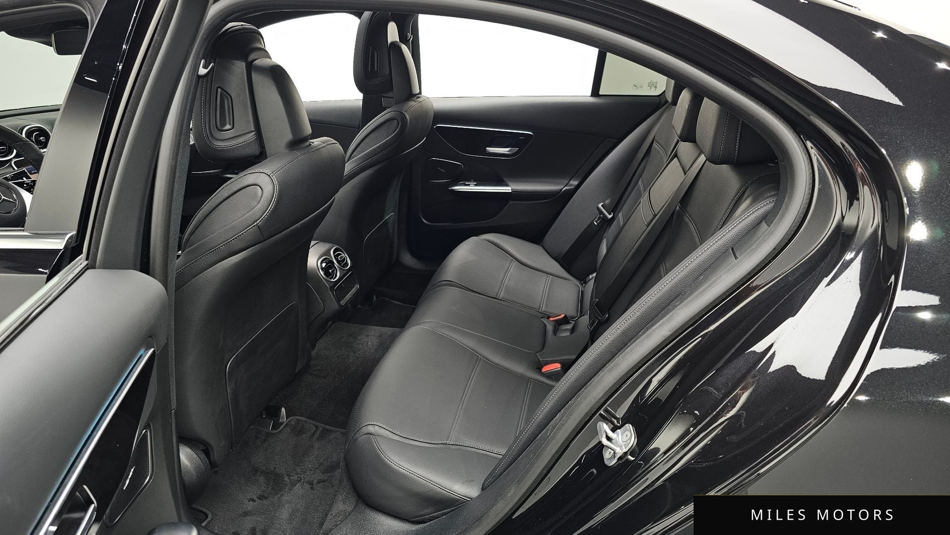 Mercedes-Benz C-Class W206 2024 — миниатюра 12