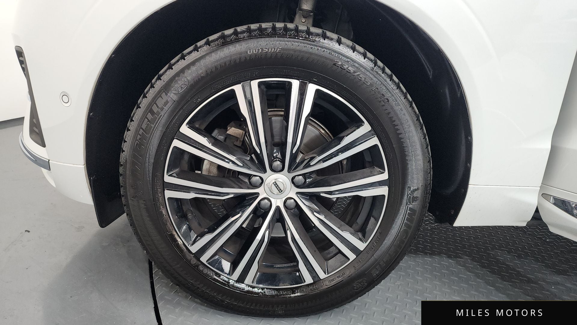 Volvo XC60 2022 — миниатюра 5