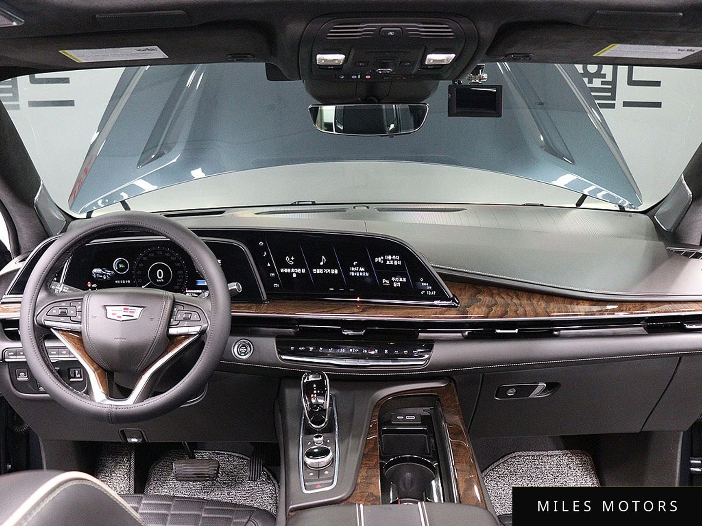 Cadillac Escalade 2021 — миниатюра 12