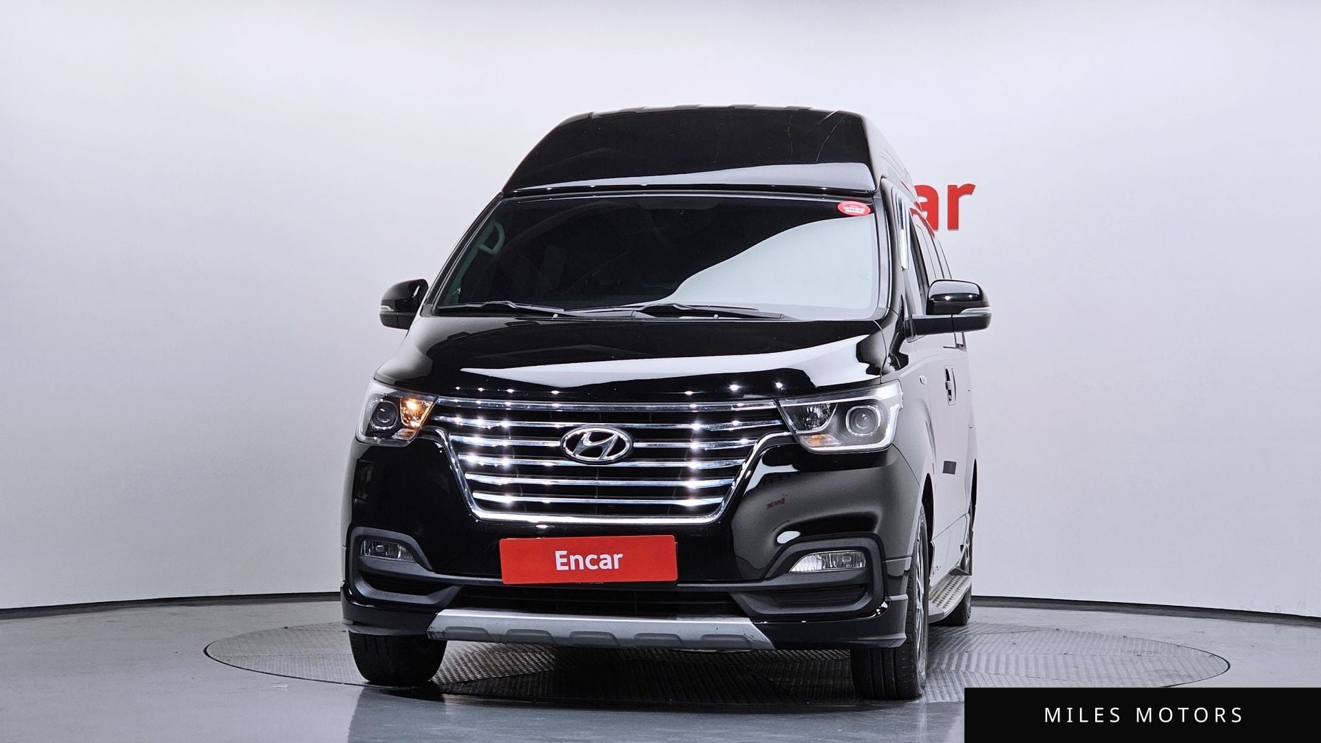 Hyundai Starex 2021 — миниатюра 3
