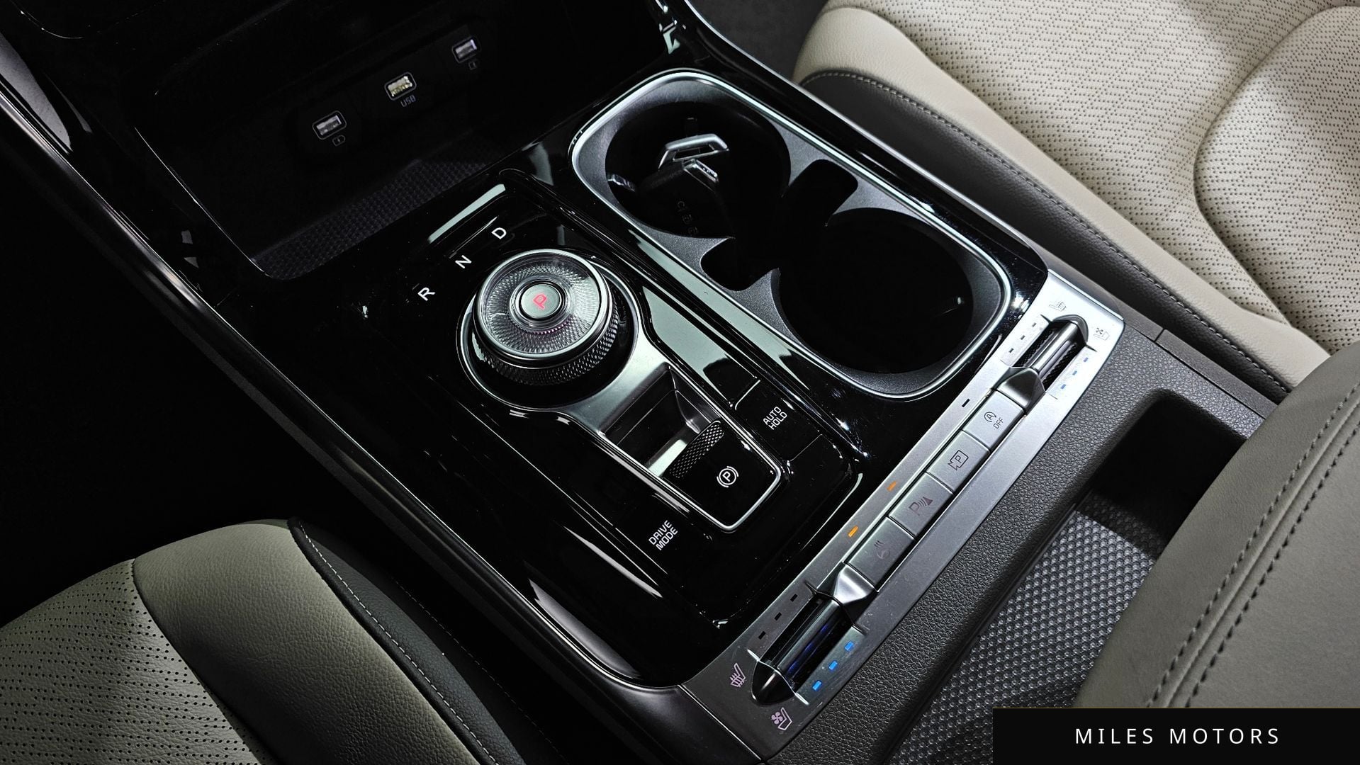 Kia Carnival 2022 — миниатюра 9