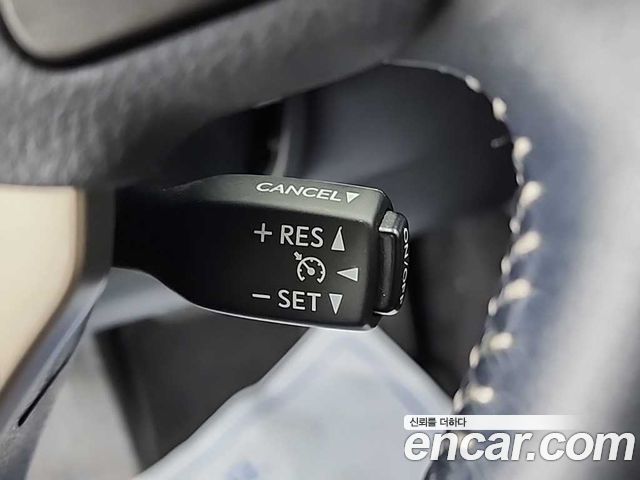 Лексус IS300 2018 — миниатюра 21