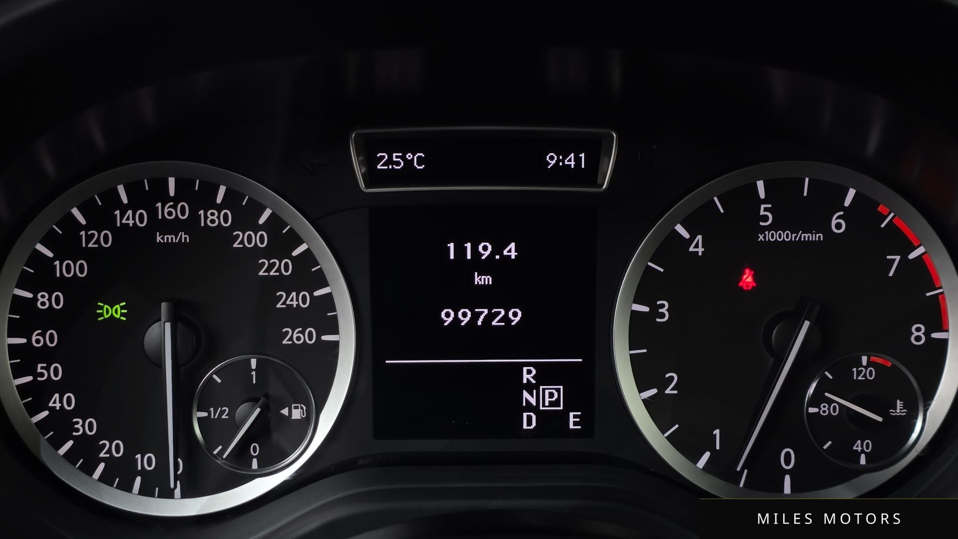 Infiniti Q30 2017 — миниатюра 8