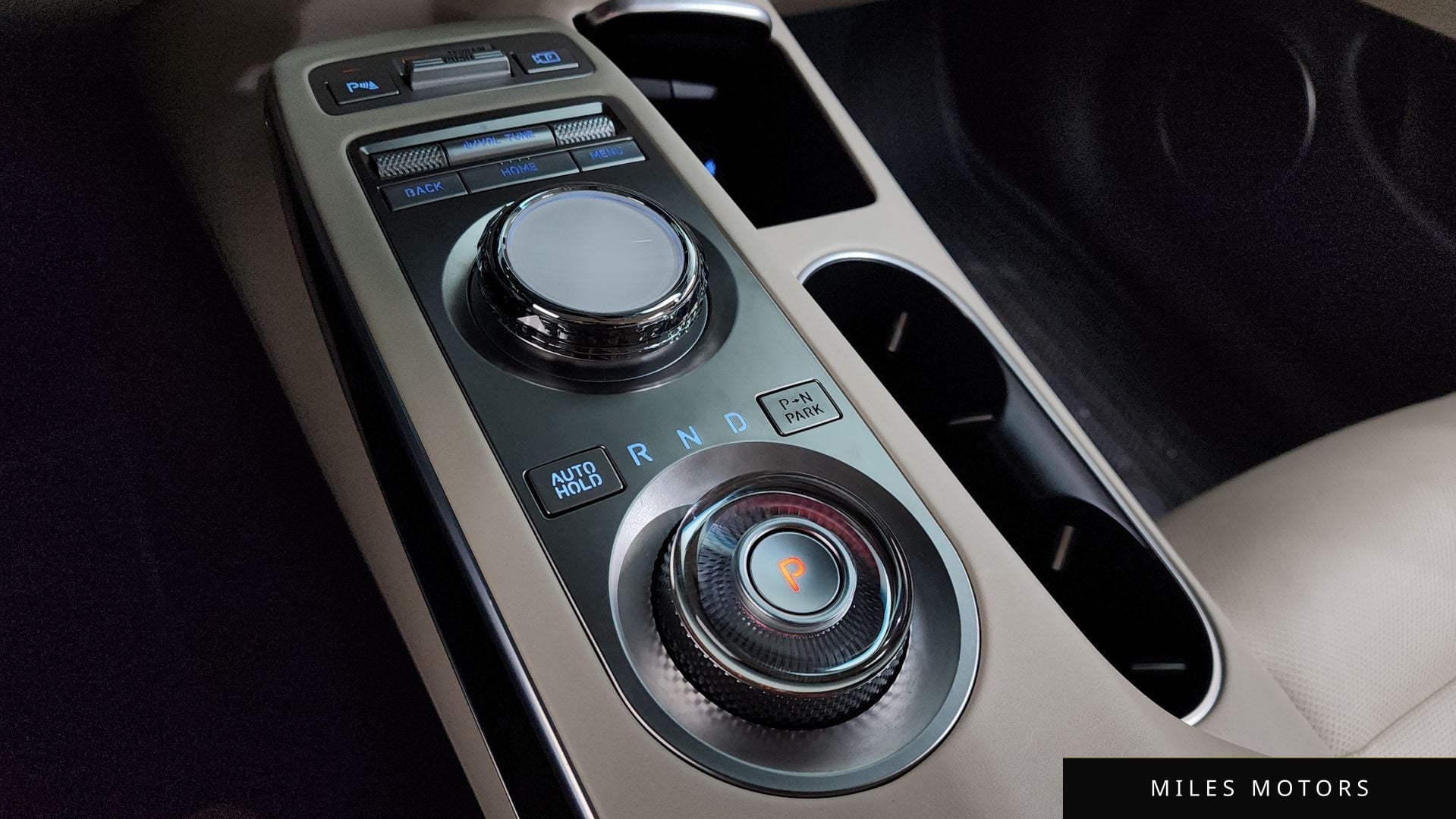Genesis GV70 2021 — миниатюра 9