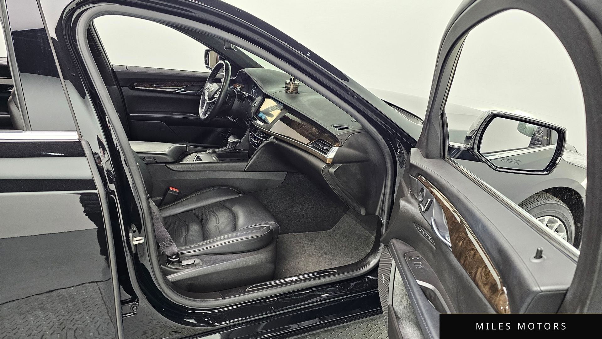 Cadillac CT6 2016 — миниатюра 10