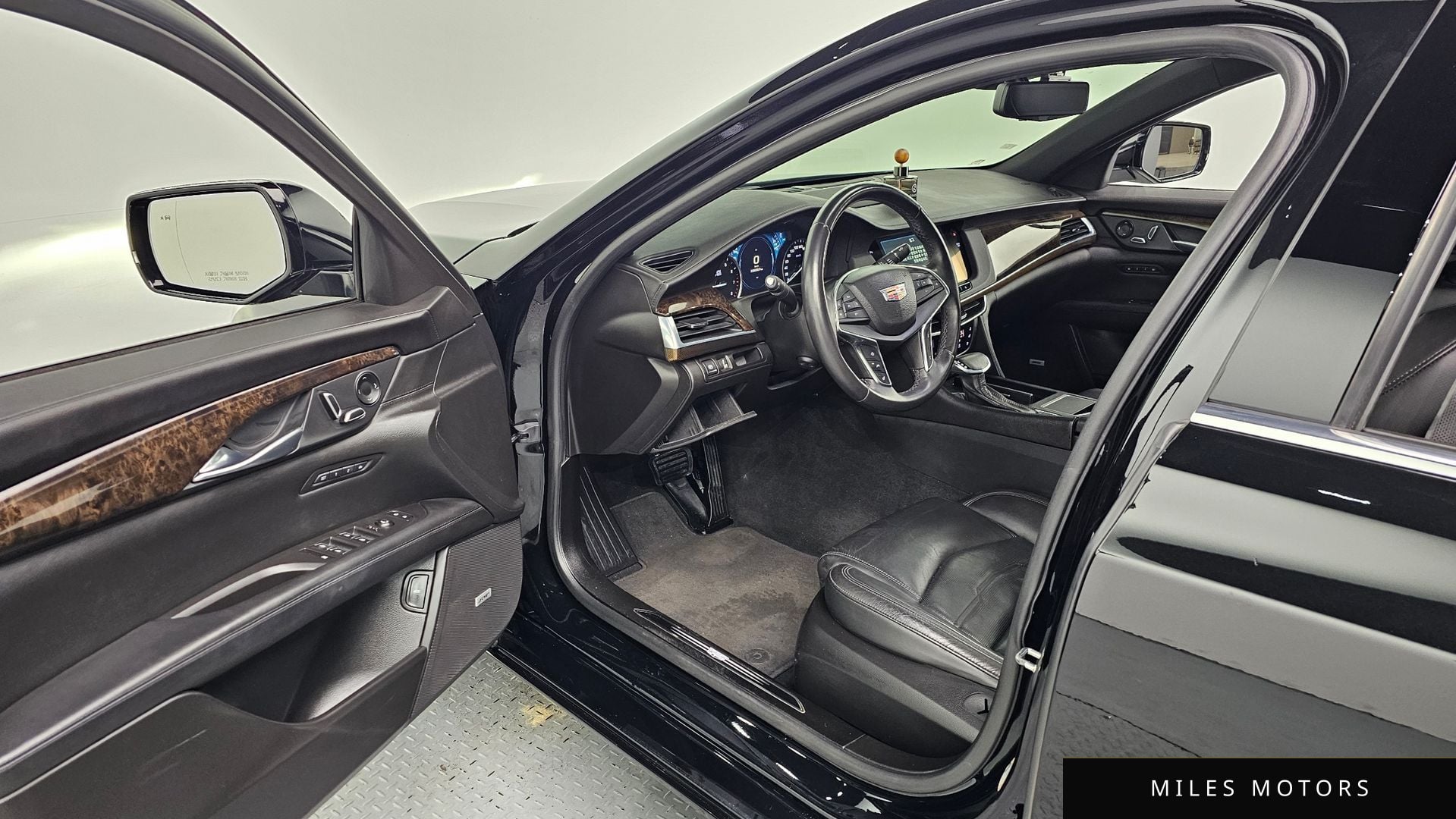 Cadillac CT6 2016 — миниатюра 11