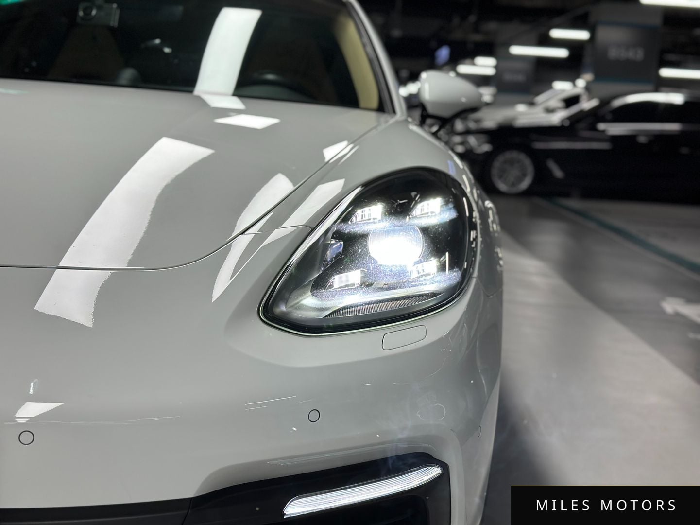 Porsche Panamera 2018 — миниатюра 3