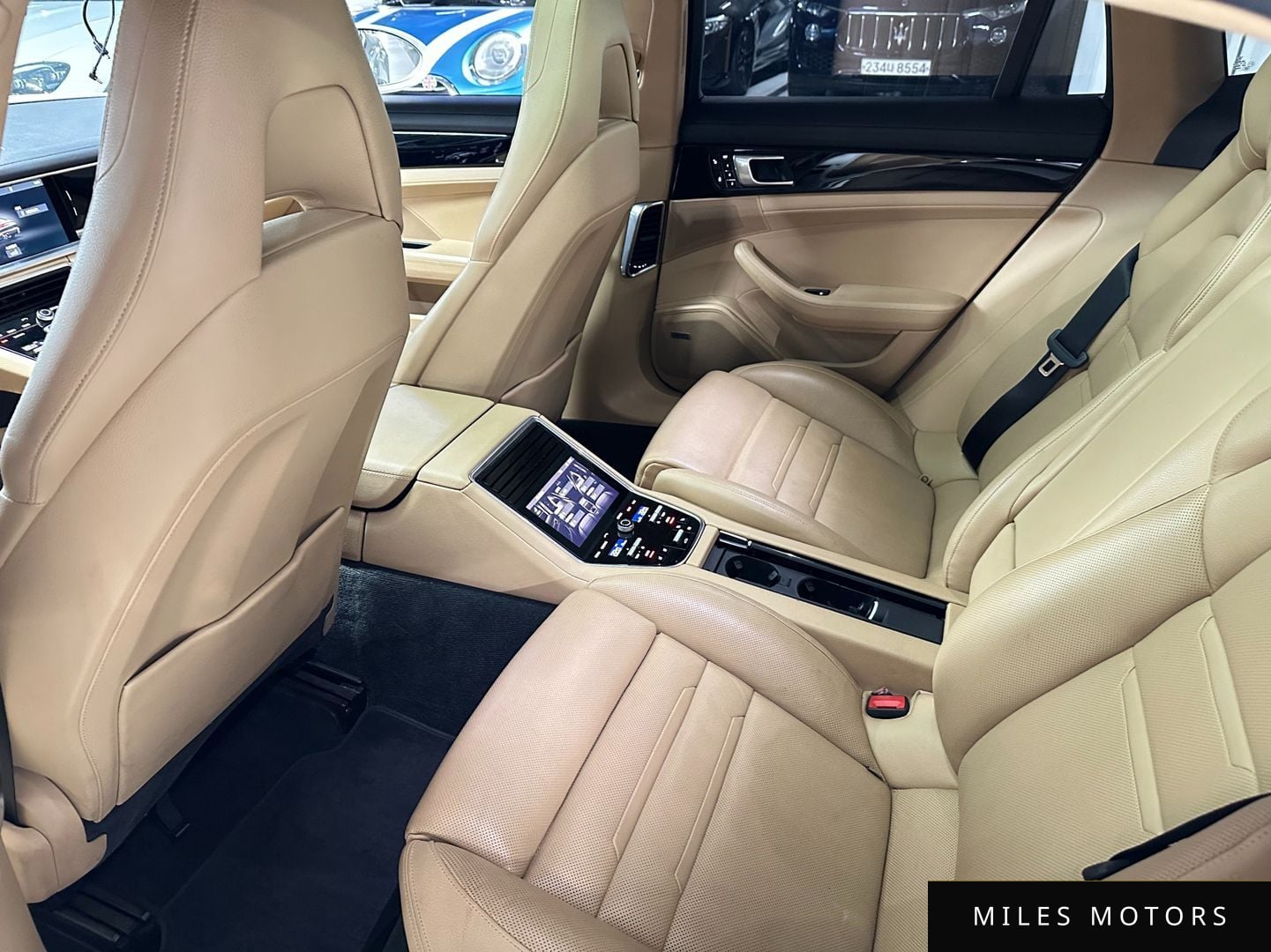 Porsche Panamera 2018 — миниатюра 9