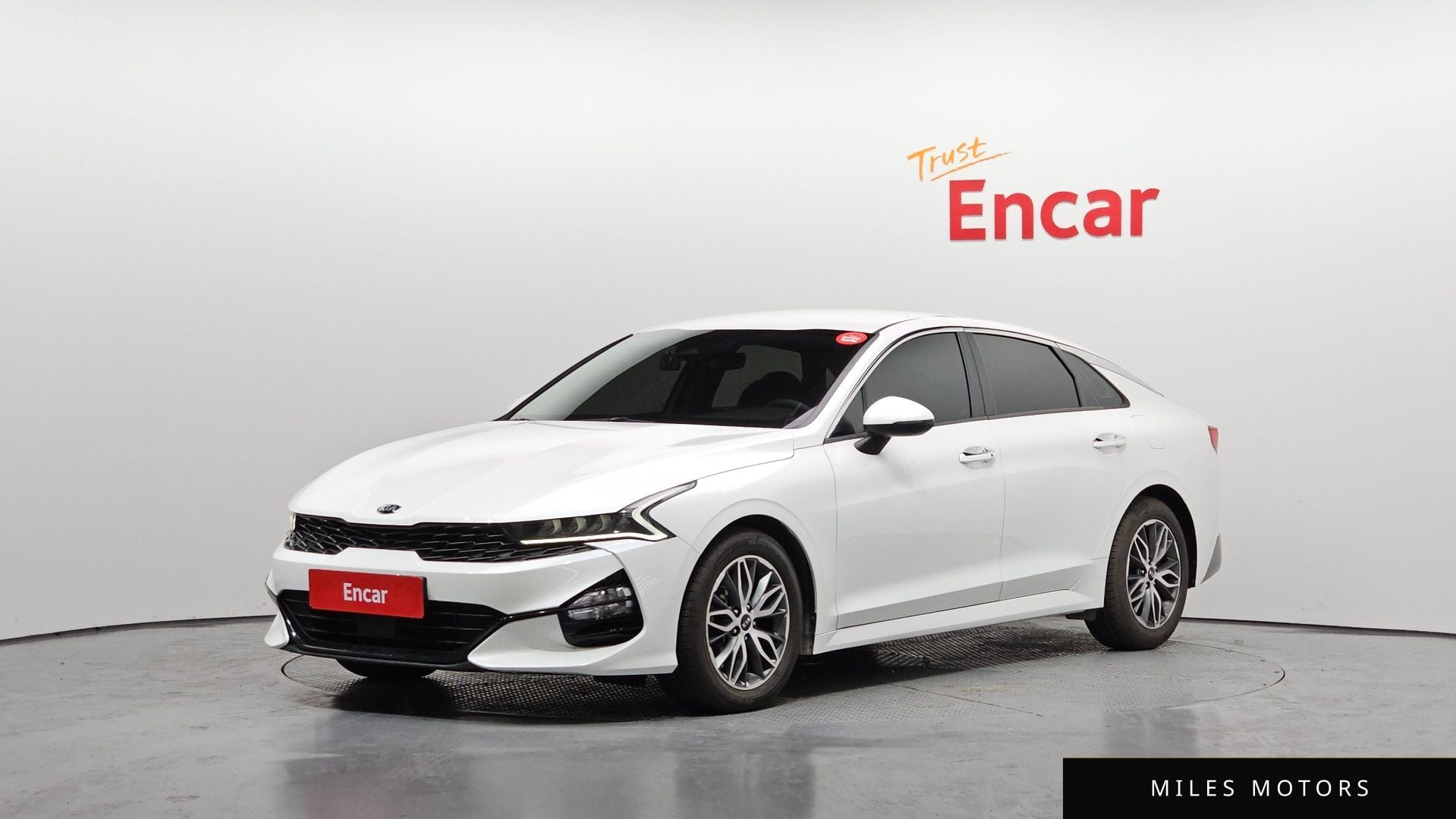 Kia K5 2021 — фото 1 из 12