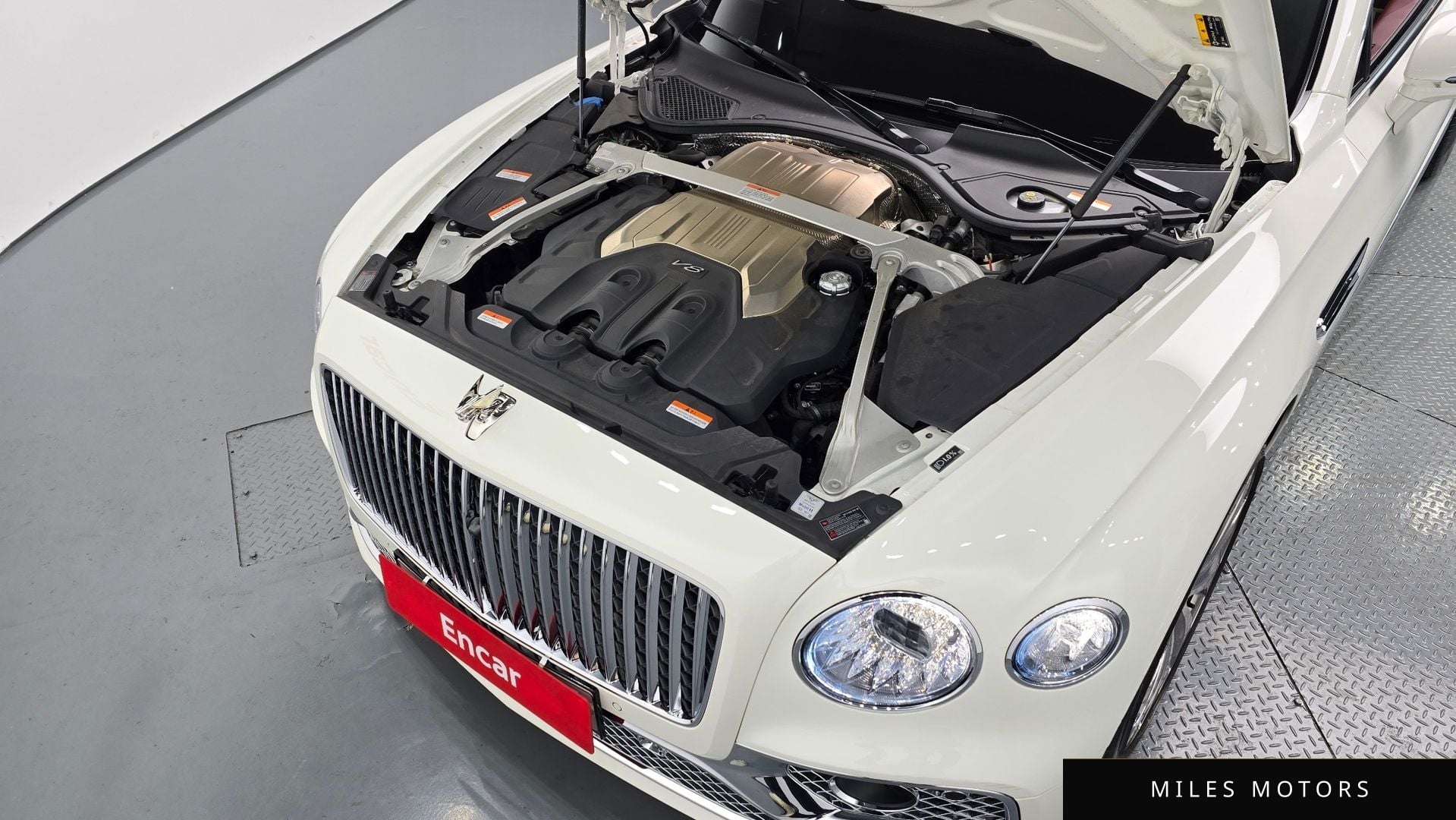 Bentley 플라잉스퍼 2022 — миниатюра 6