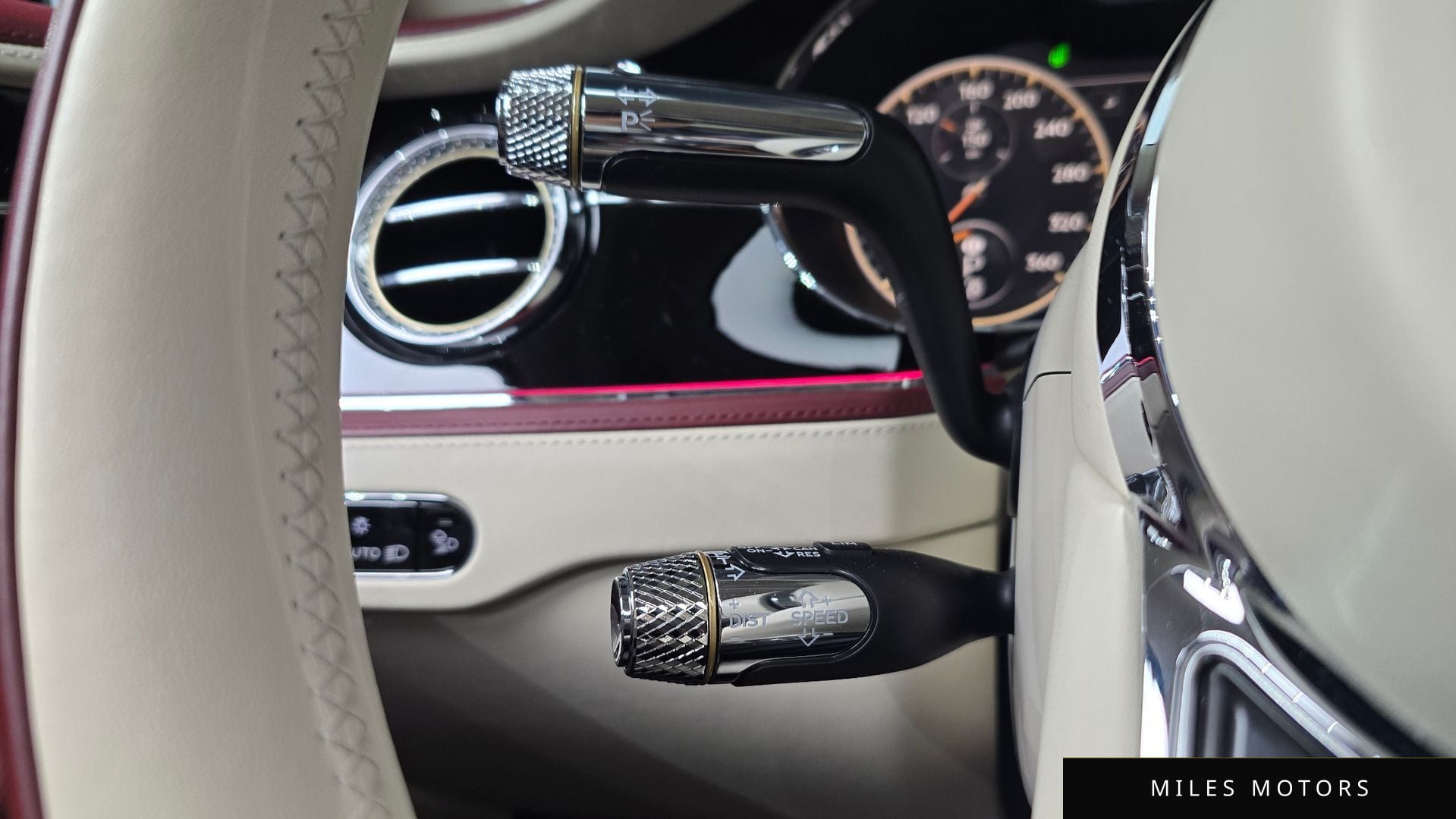Bentley 플라잉스퍼 2022 — миниатюра 14