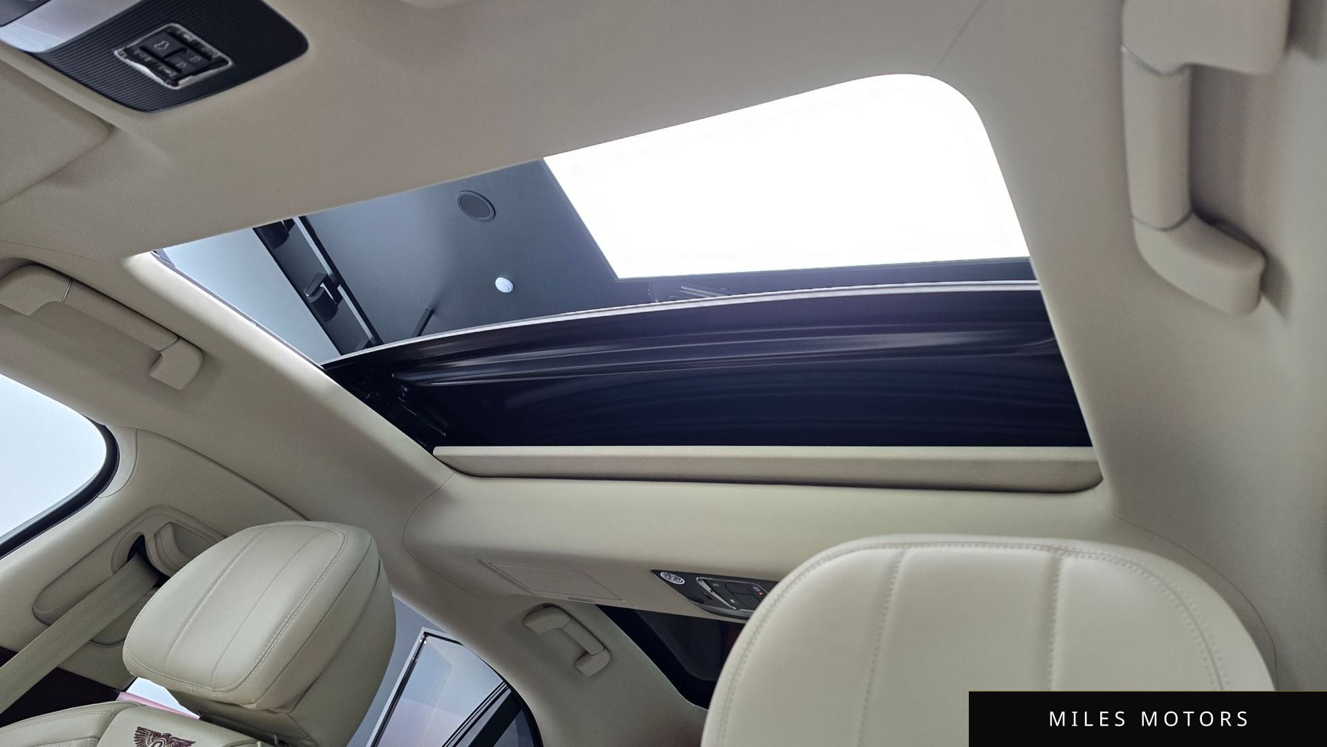 Bentley 플라잉스퍼 2022 — миниатюра 17