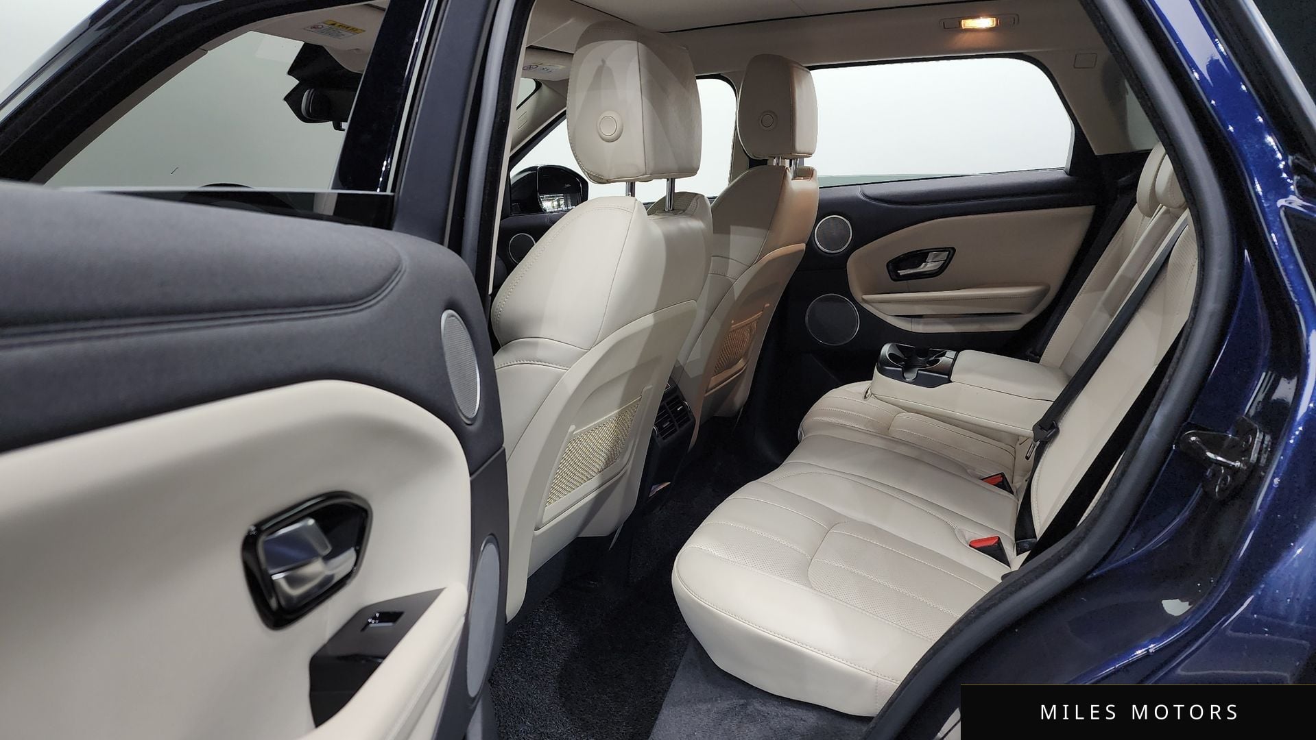 Land Rover Range Rover Evoque 2017 — миниатюра 11