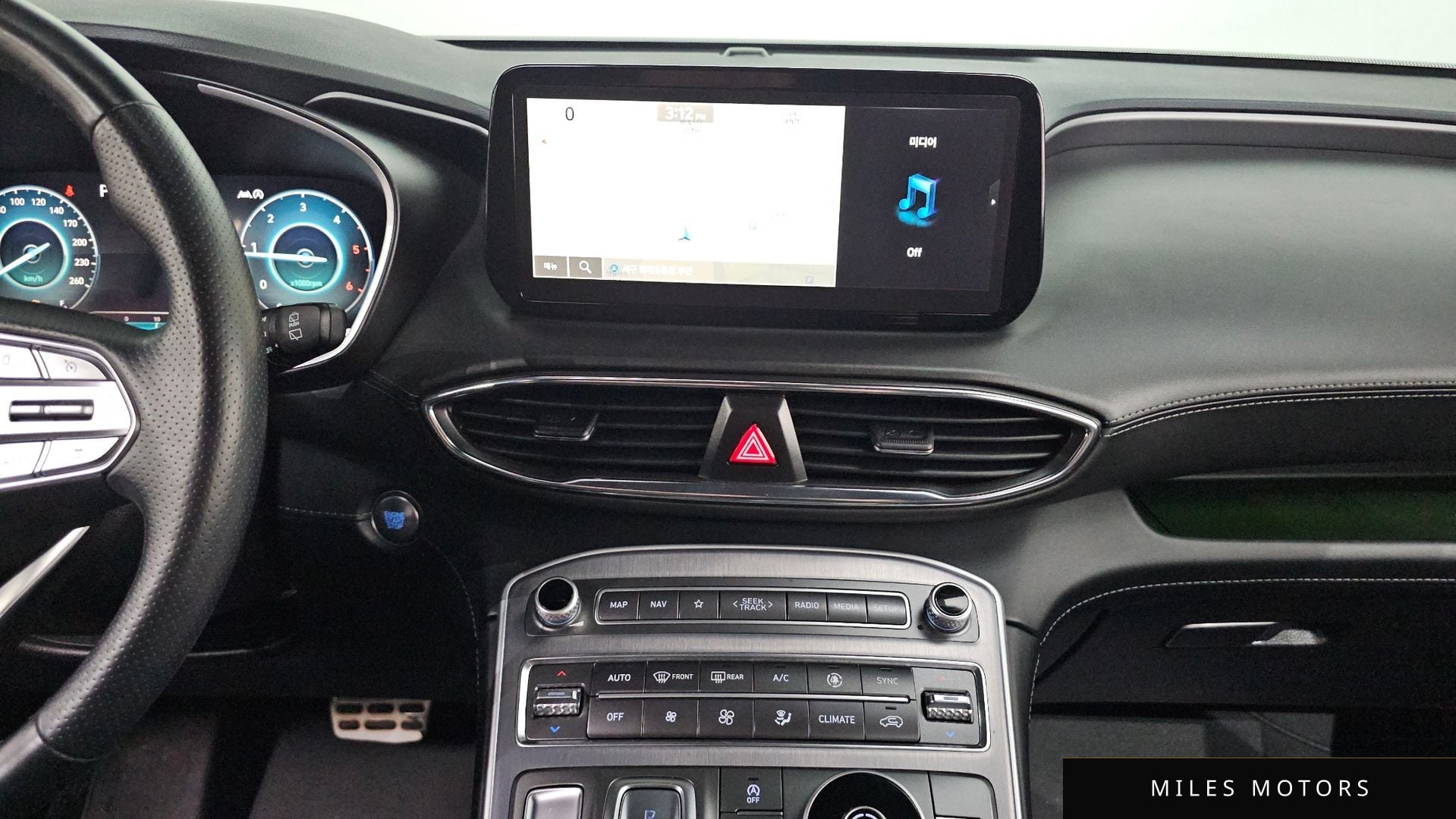 Hyundai Santafe 2021 — миниатюра 12