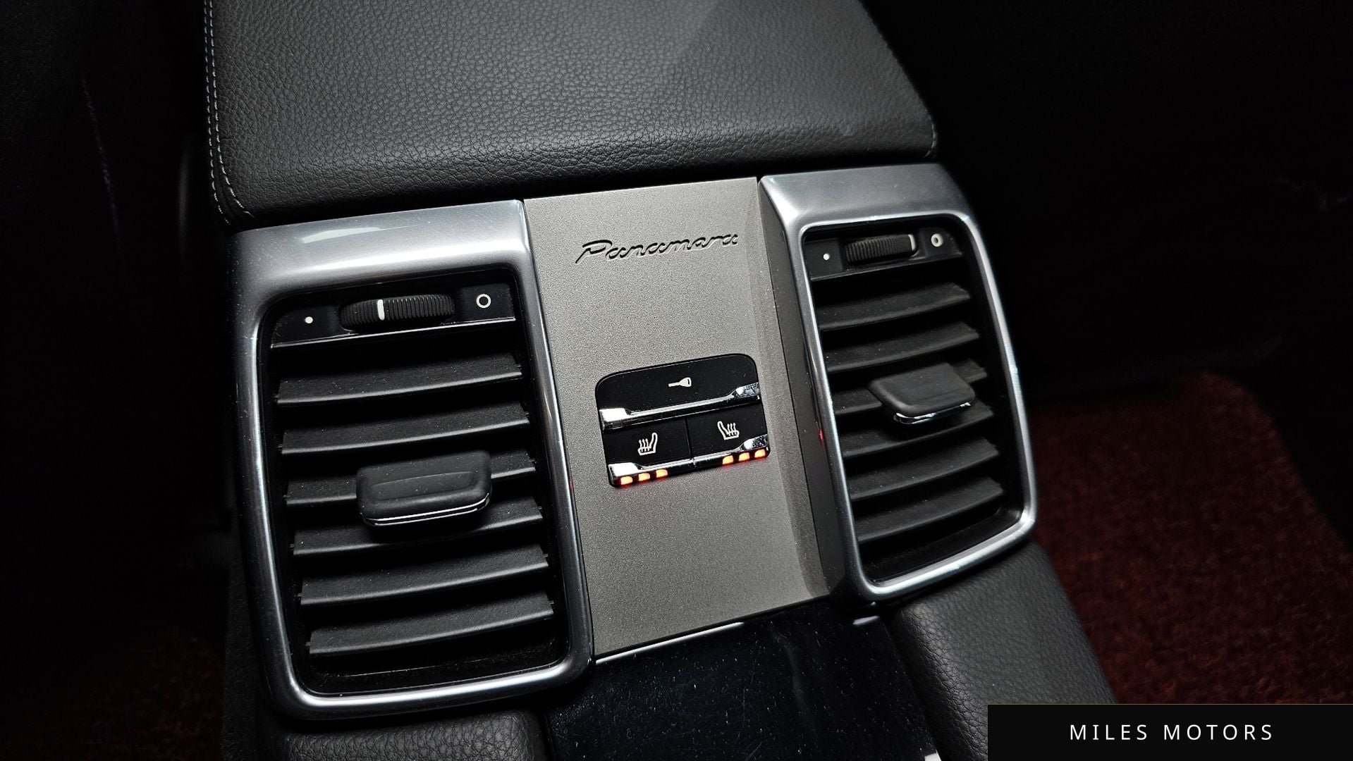 Porsche Panamera 2011 — миниатюра 18