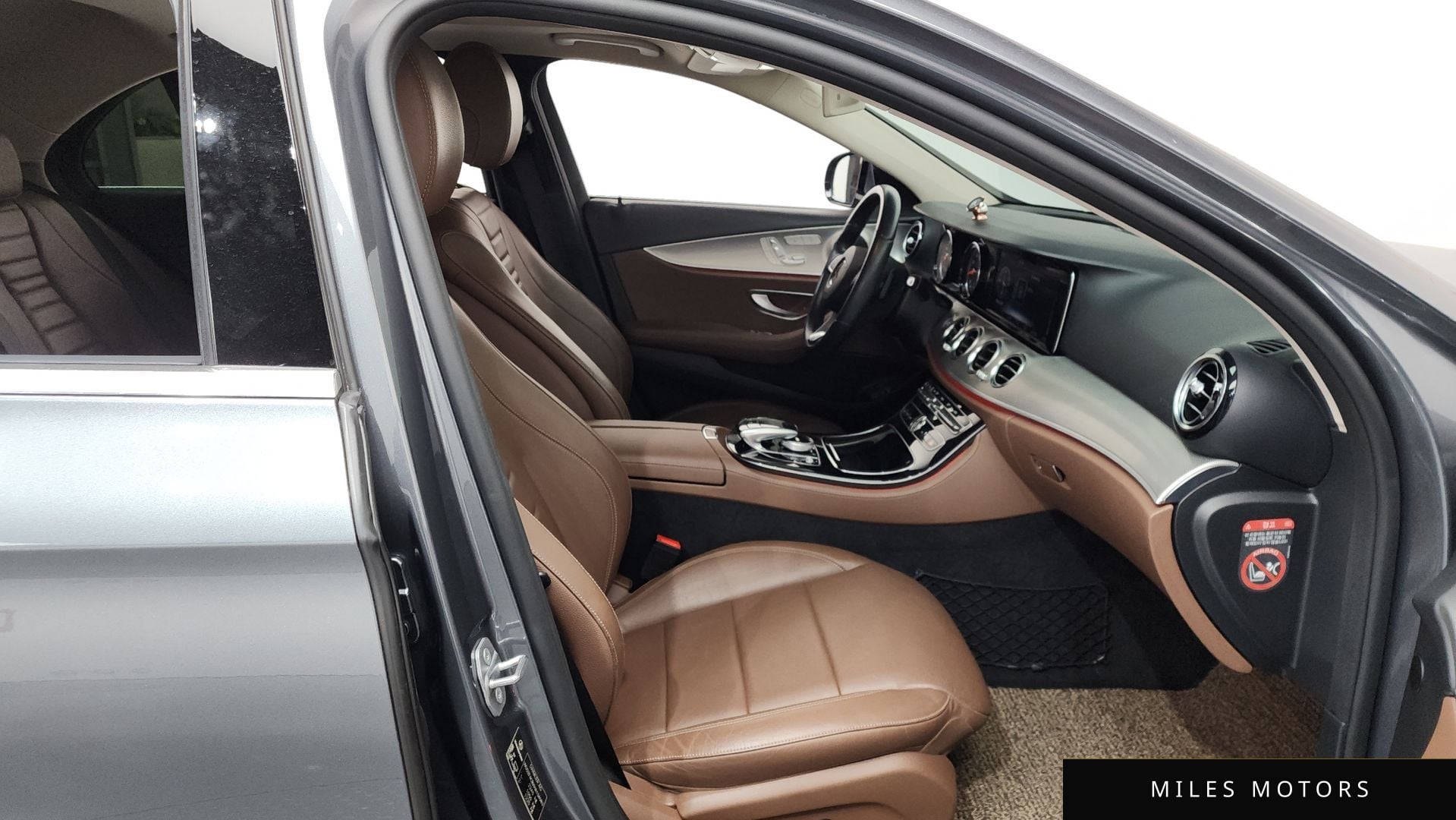 Mercedes-Benz E-Class W213 2017 — миниатюра 11