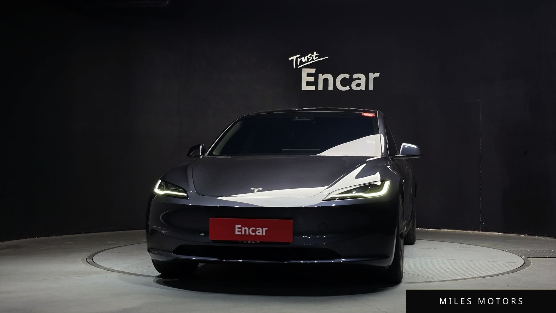 Tesla Model 3 2024 — миниатюра 3