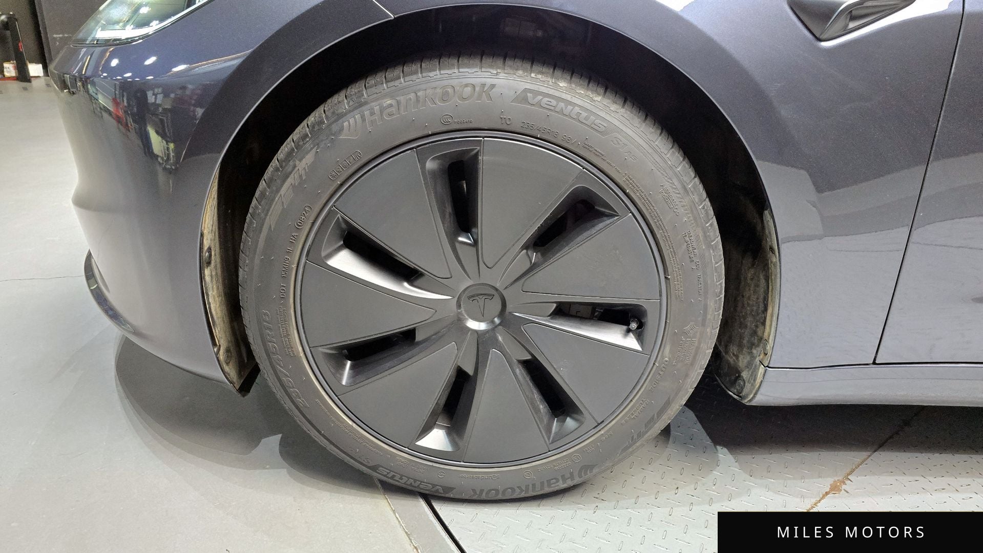 Tesla Model 3 2024 — миниатюра 5
