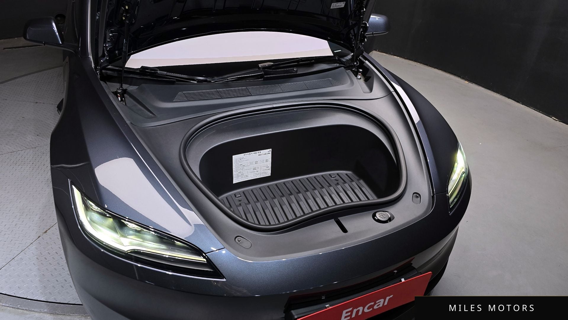 Tesla Model 3 2024 — миниатюра 6