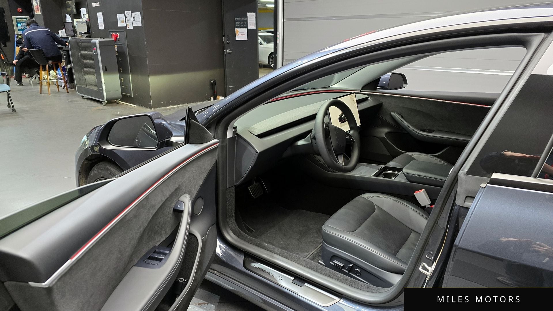 Tesla Model 3 2024 — миниатюра 11