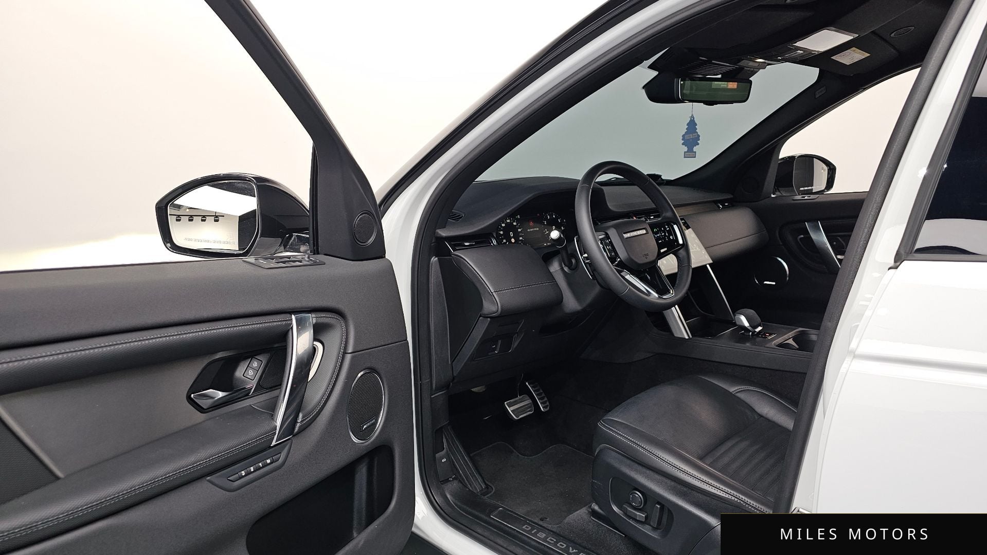 Land Rover 디스커버리 스포츠 2025 — миниатюра 9