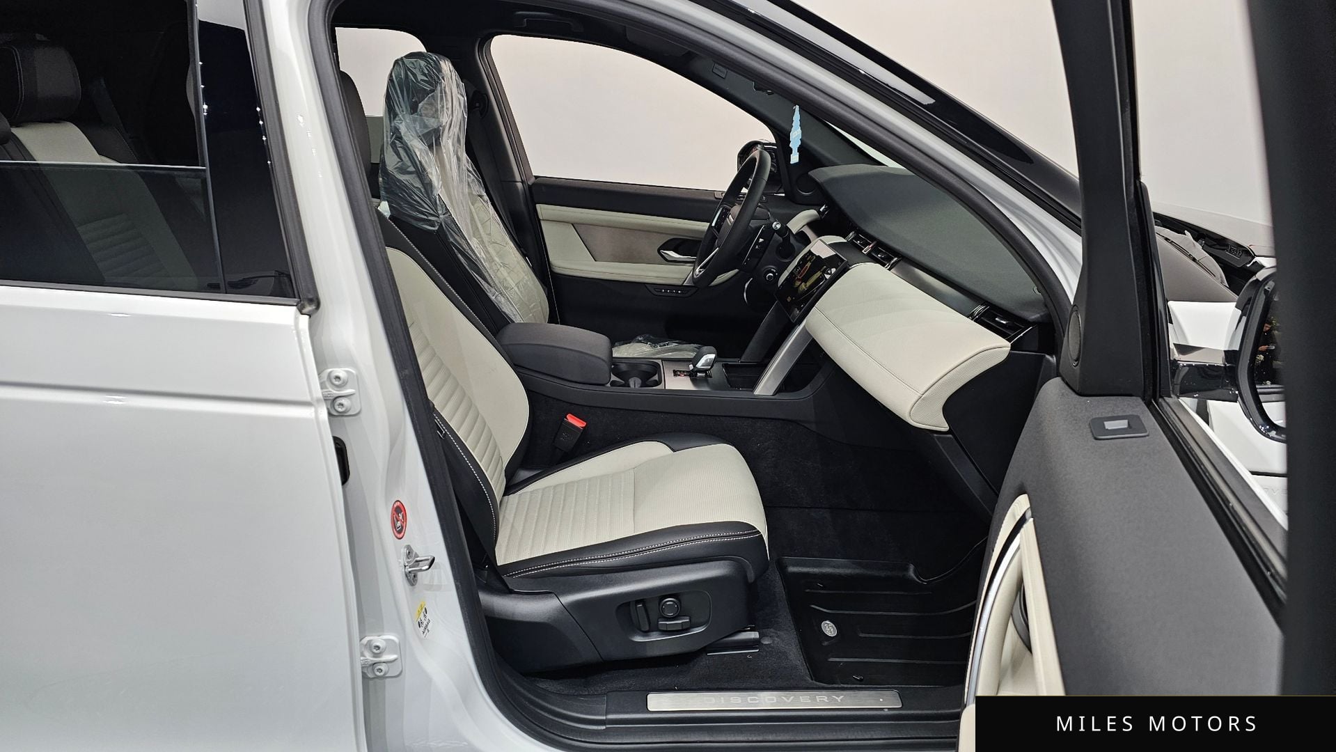 Land Rover 디스커버리 스포츠 2024 — миниатюра 11