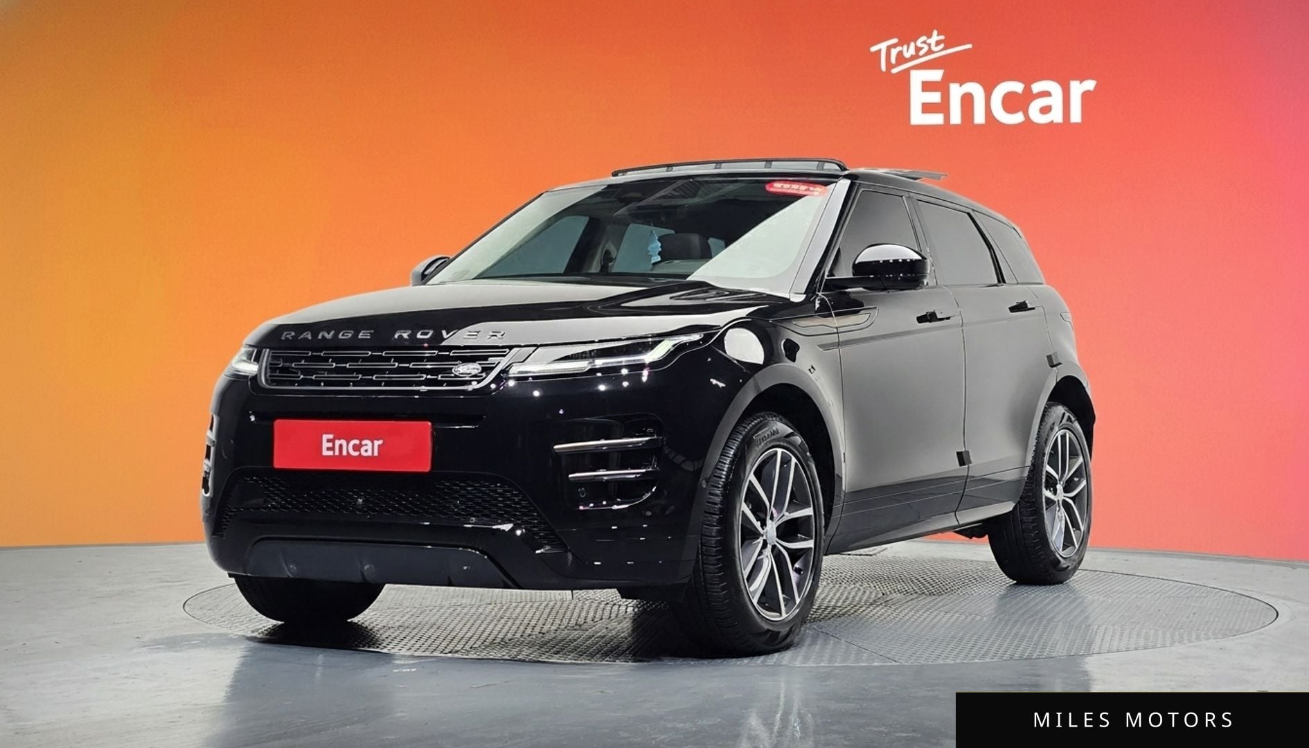 Land Rover 레인지로버 이보크 2025 — миниатюра 10
