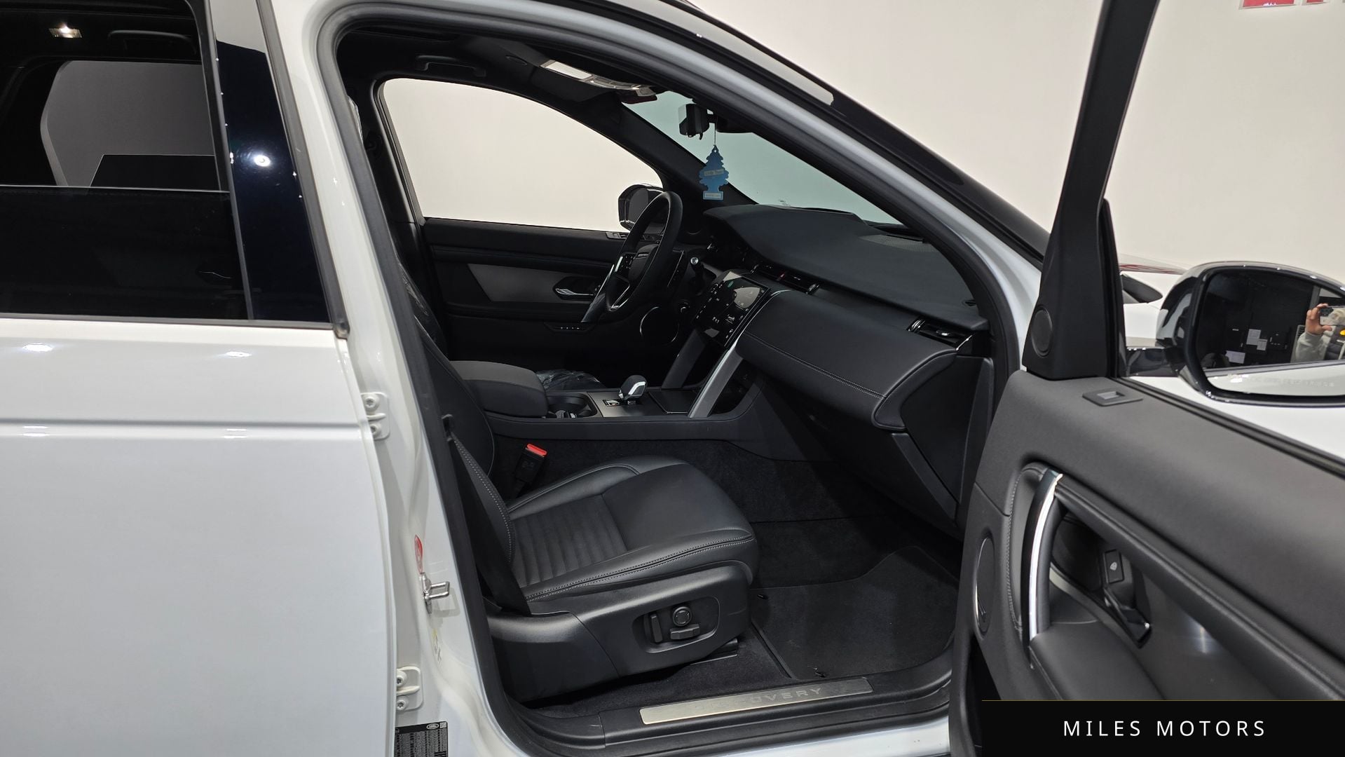 Land Rover 디스커버리 스포츠 2025 — миниатюра 11