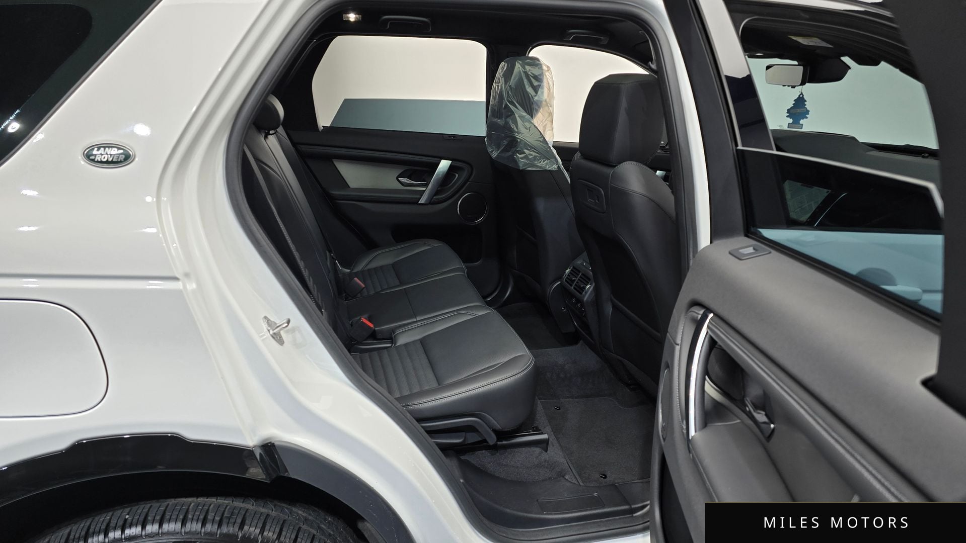 Land Rover 디스커버리 스포츠 2025 — миниатюра 12
