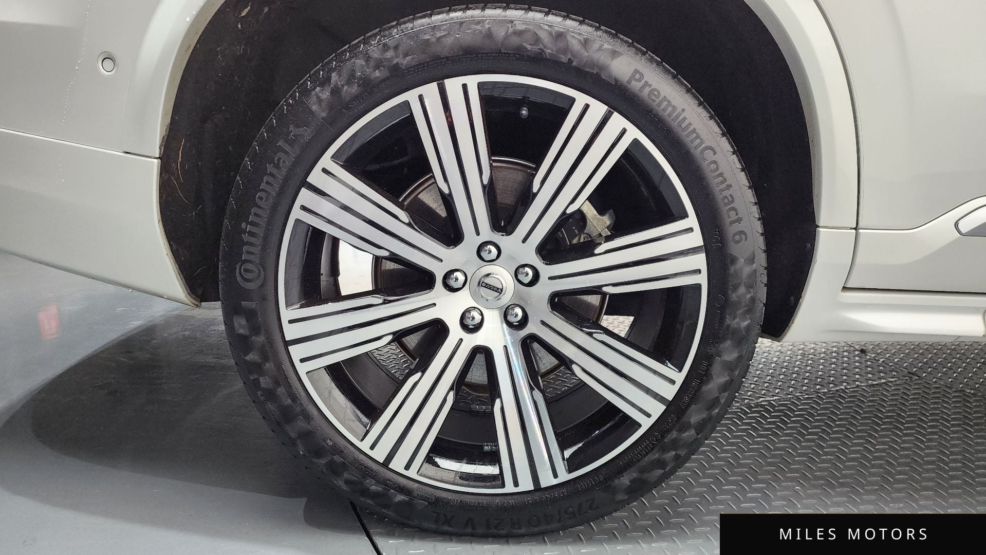 Volvo XC90 2023 — миниатюра 5