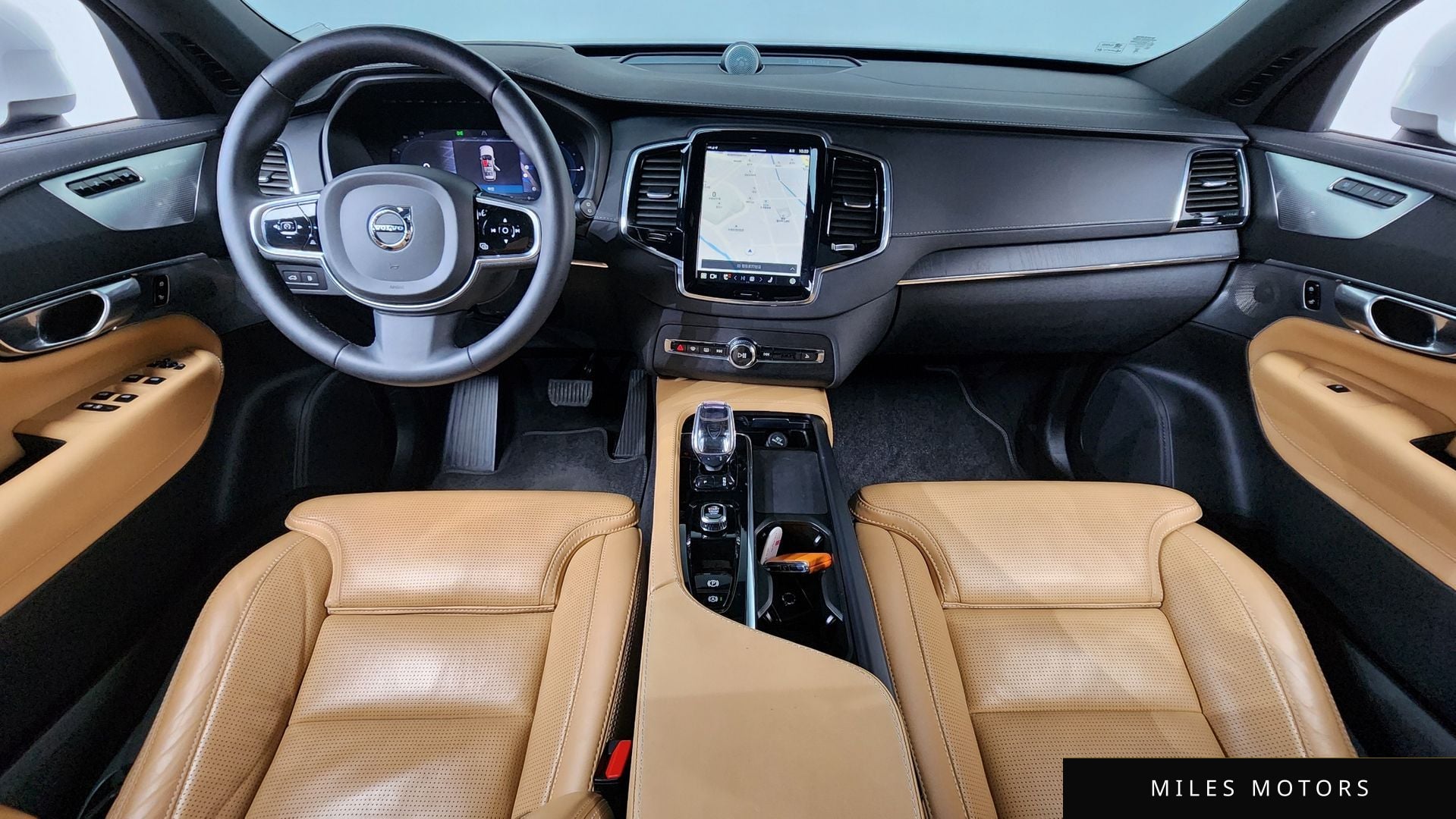 Volvo XC90 2023 — миниатюра 7