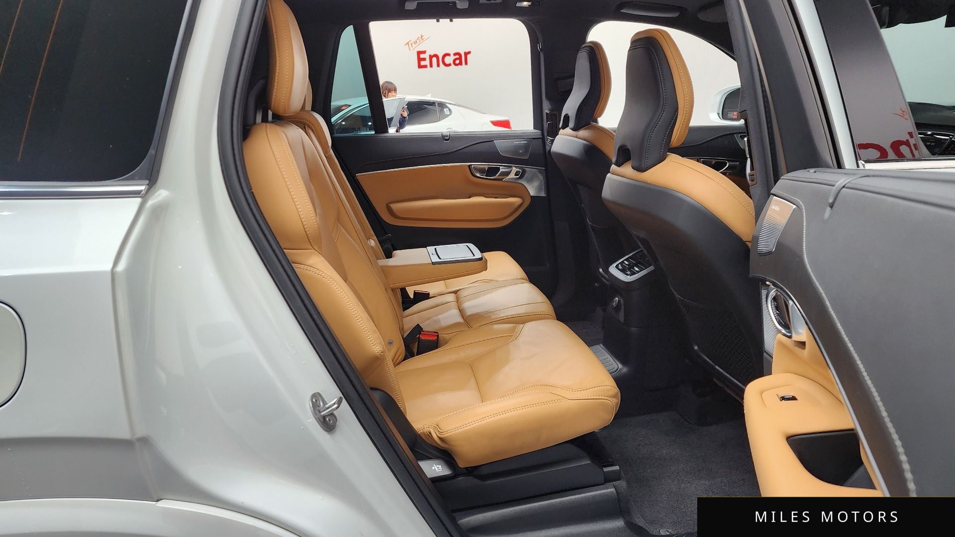 Volvo XC90 2023 — миниатюра 12