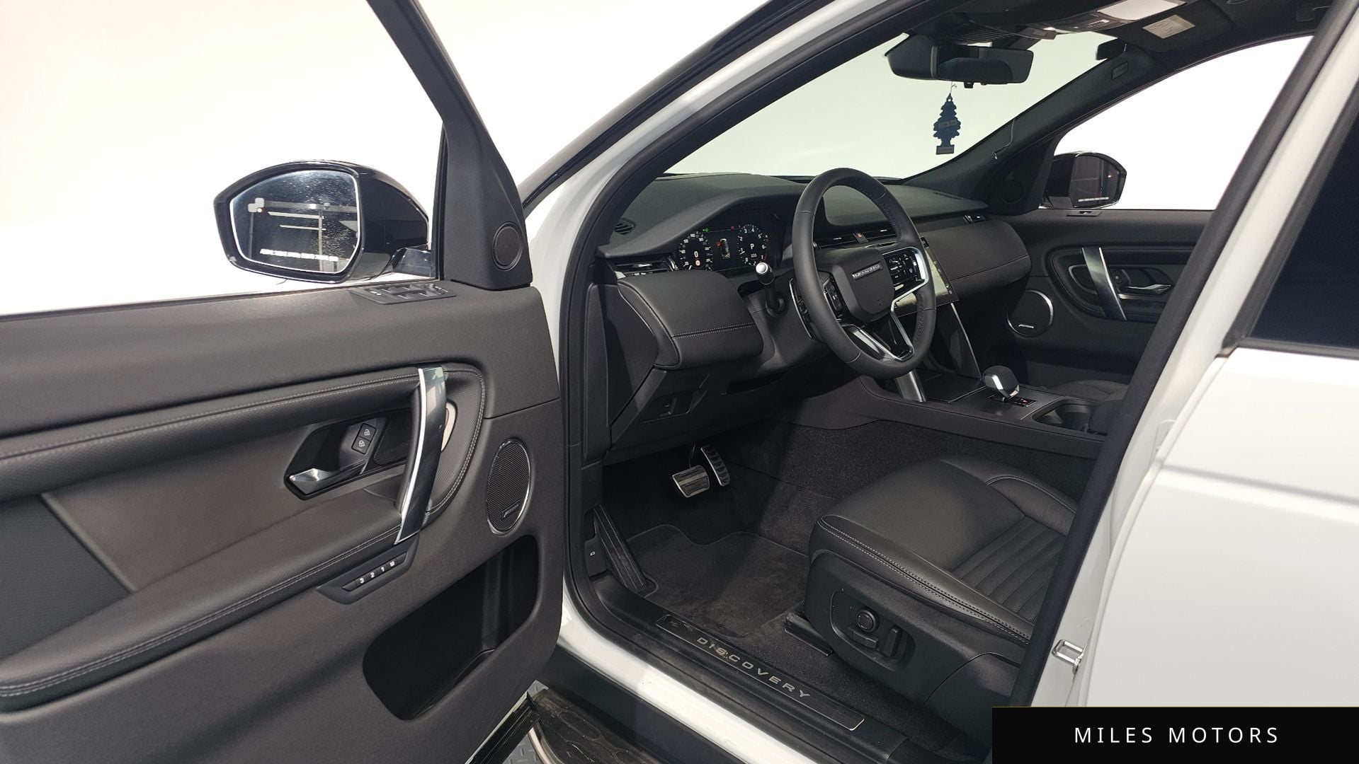Land Rover 디스커버리 스포츠 2025 — миниатюра 9