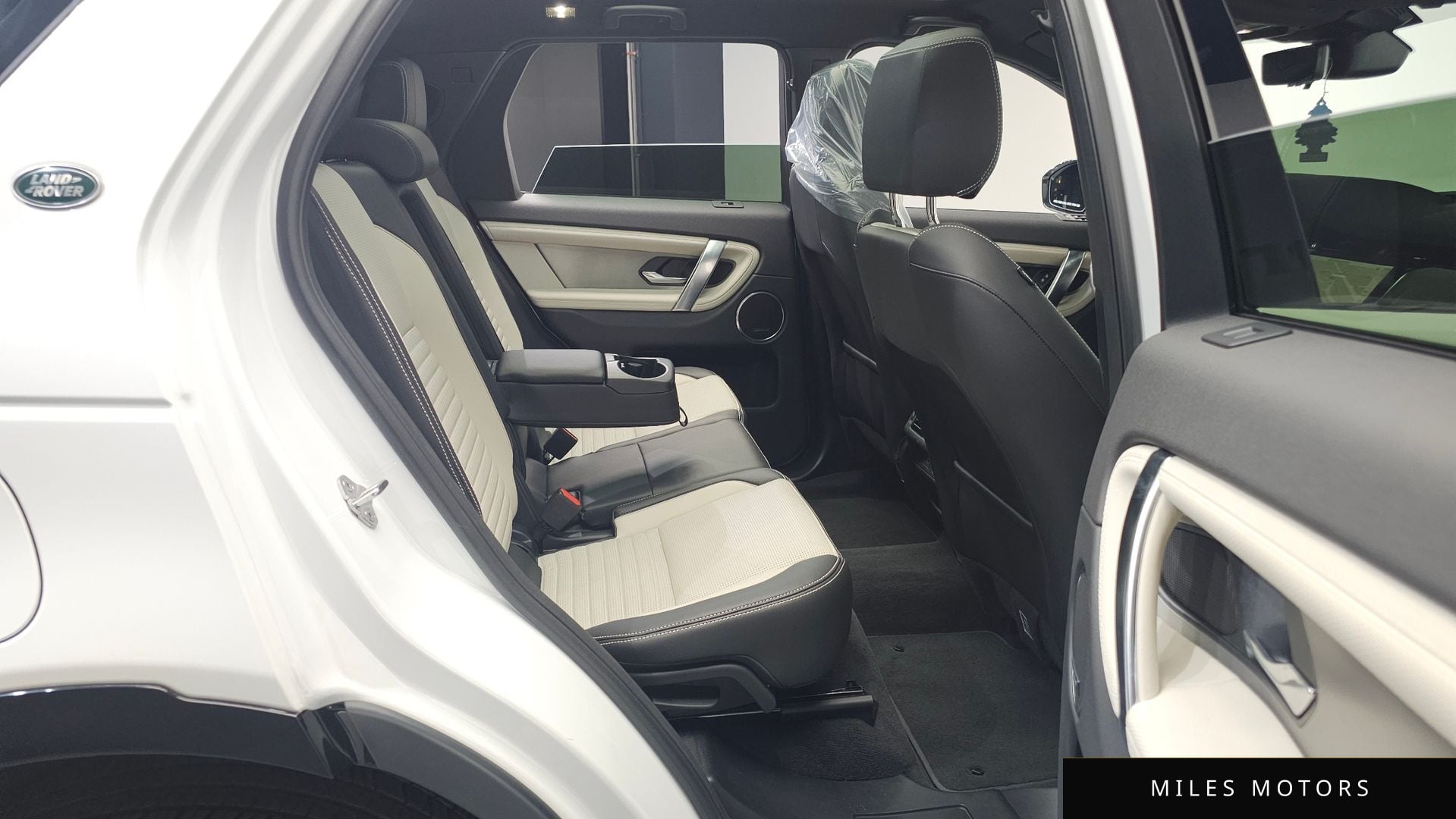 Land Rover 디스커버리 스포츠 2024 — миниатюра 12