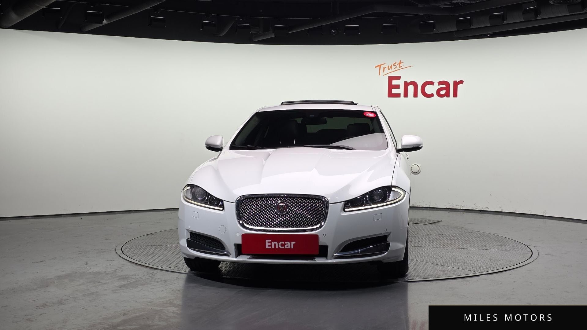 Jaguar New XF 2015 — миниатюра 3