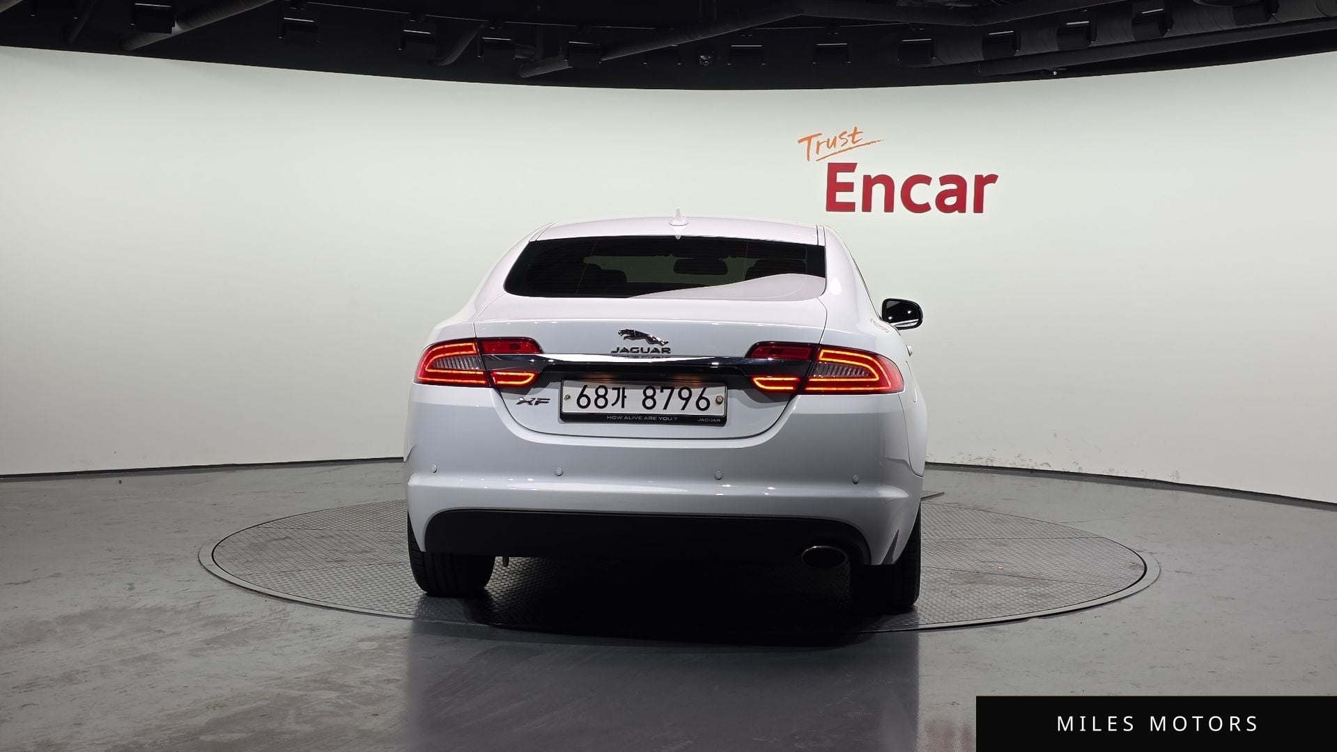 Jaguar New XF 2015 — миниатюра 4