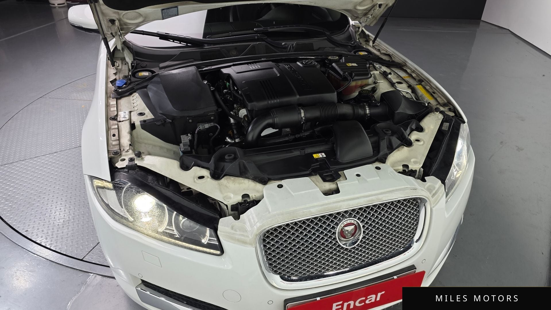Jaguar New XF 2015 — миниатюра 6