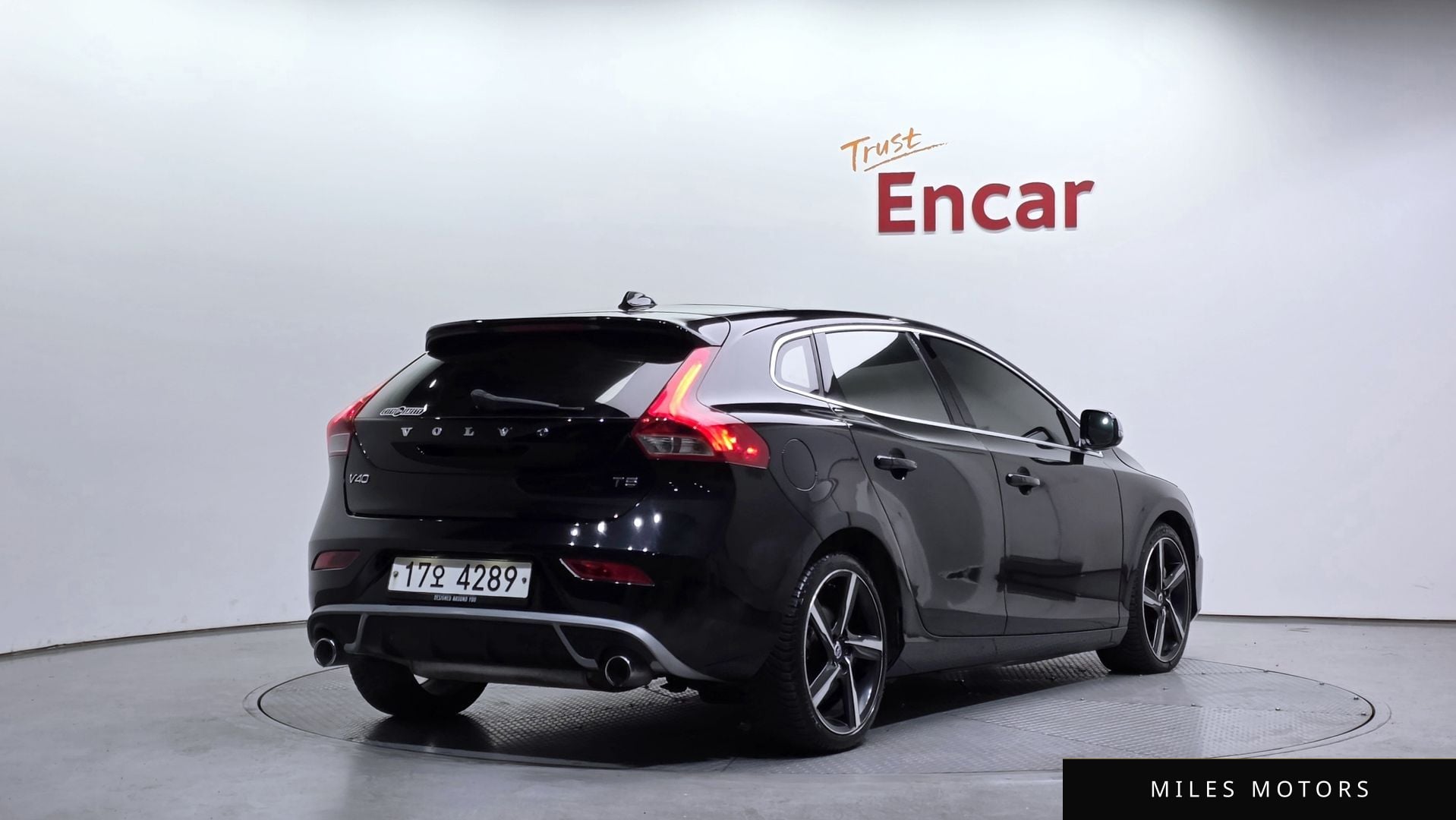 Volvo V40 2015 — миниатюра 2