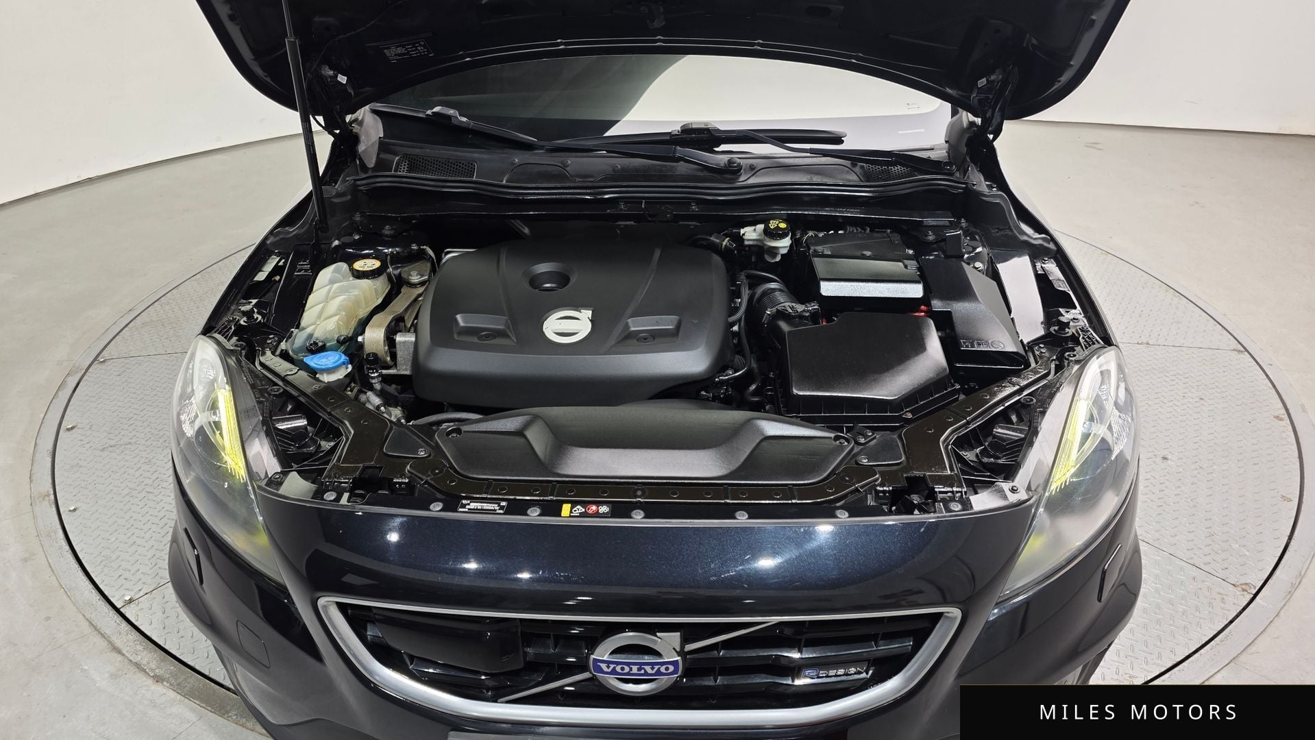 Volvo V40 2015 — миниатюра 6