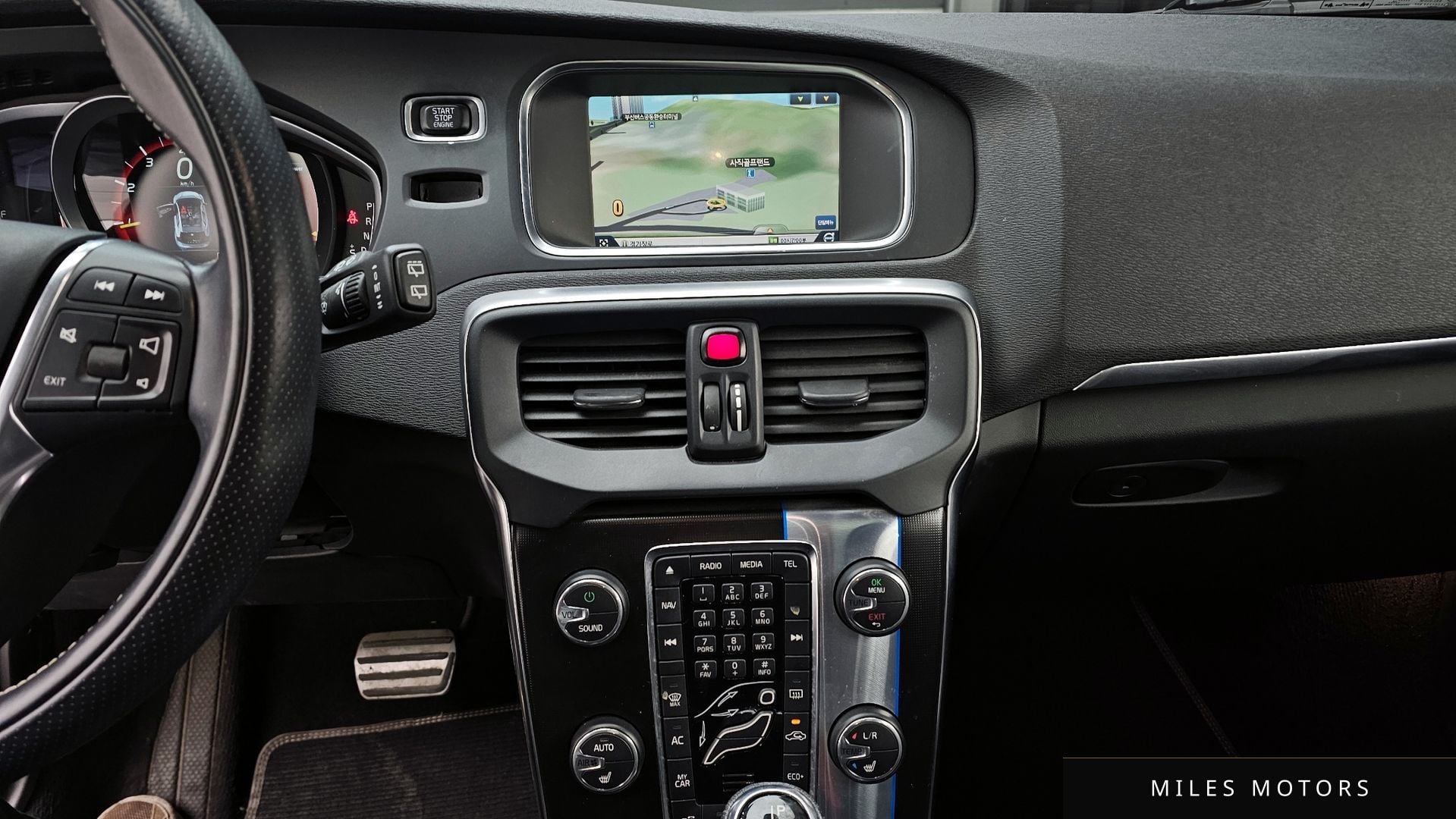 Volvo V40 2015 — миниатюра 15