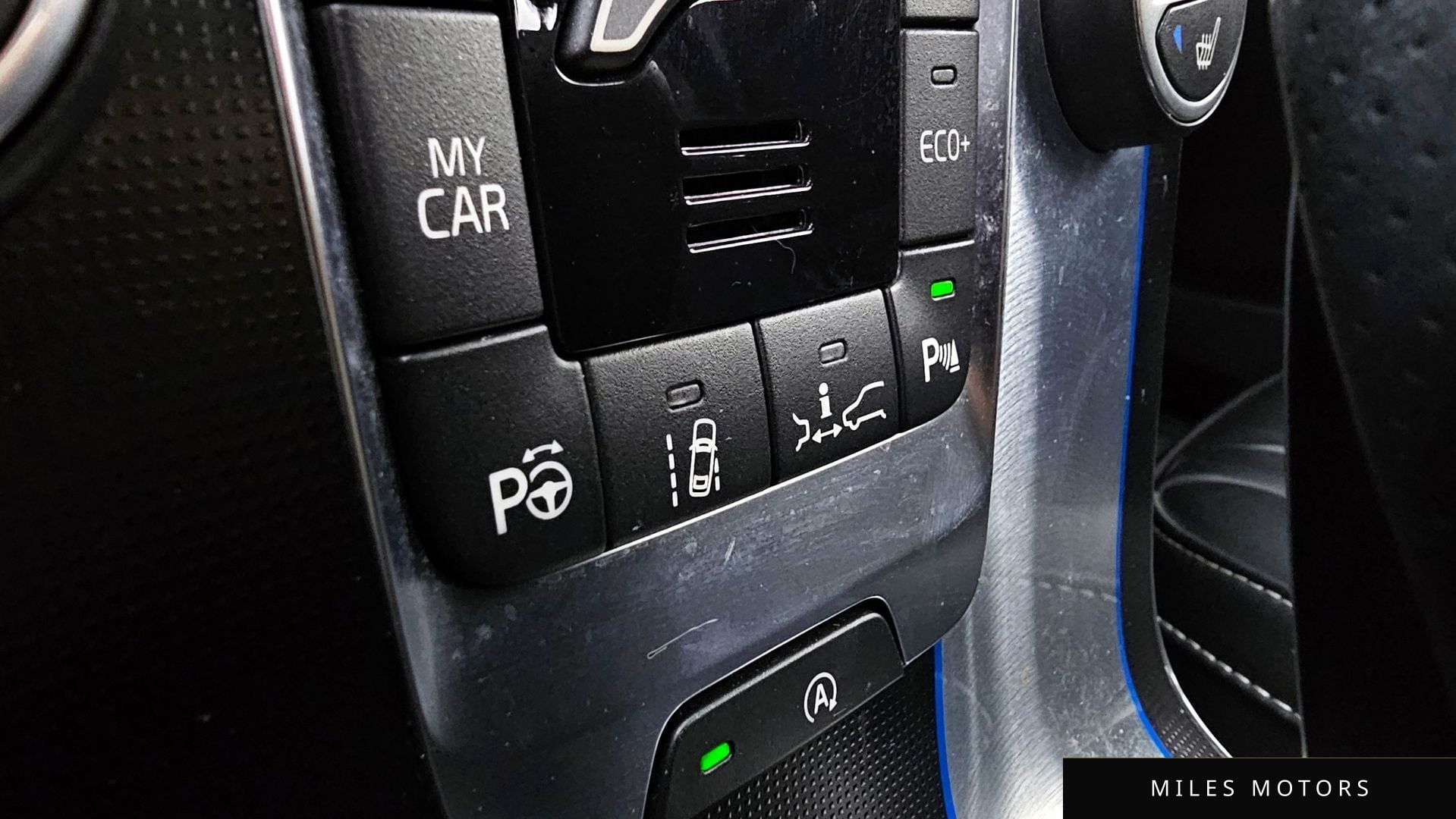 Volvo V40 2015 — миниатюра 18