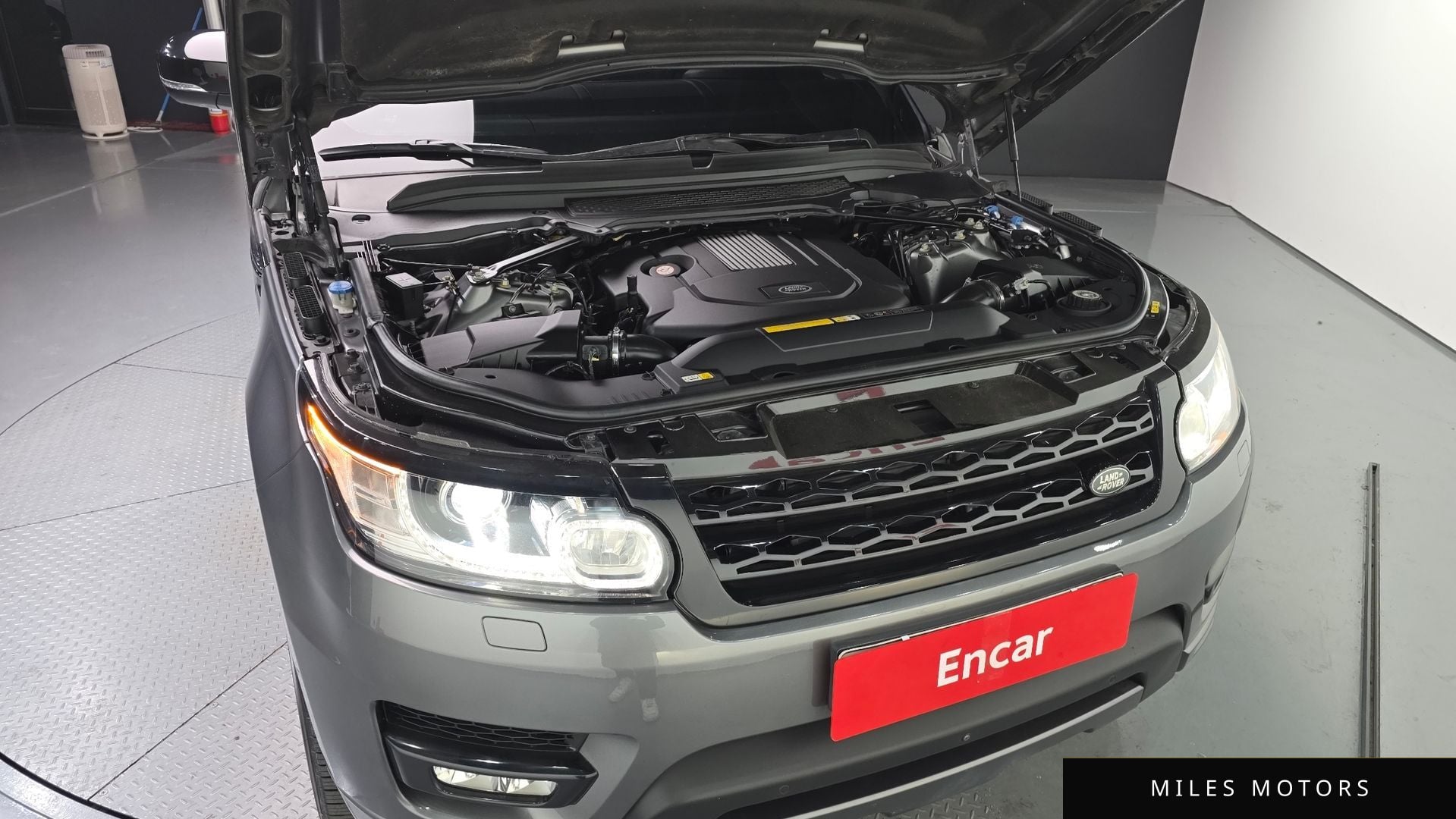Land Rover Range Rover Sport 2016 — миниатюра 6
