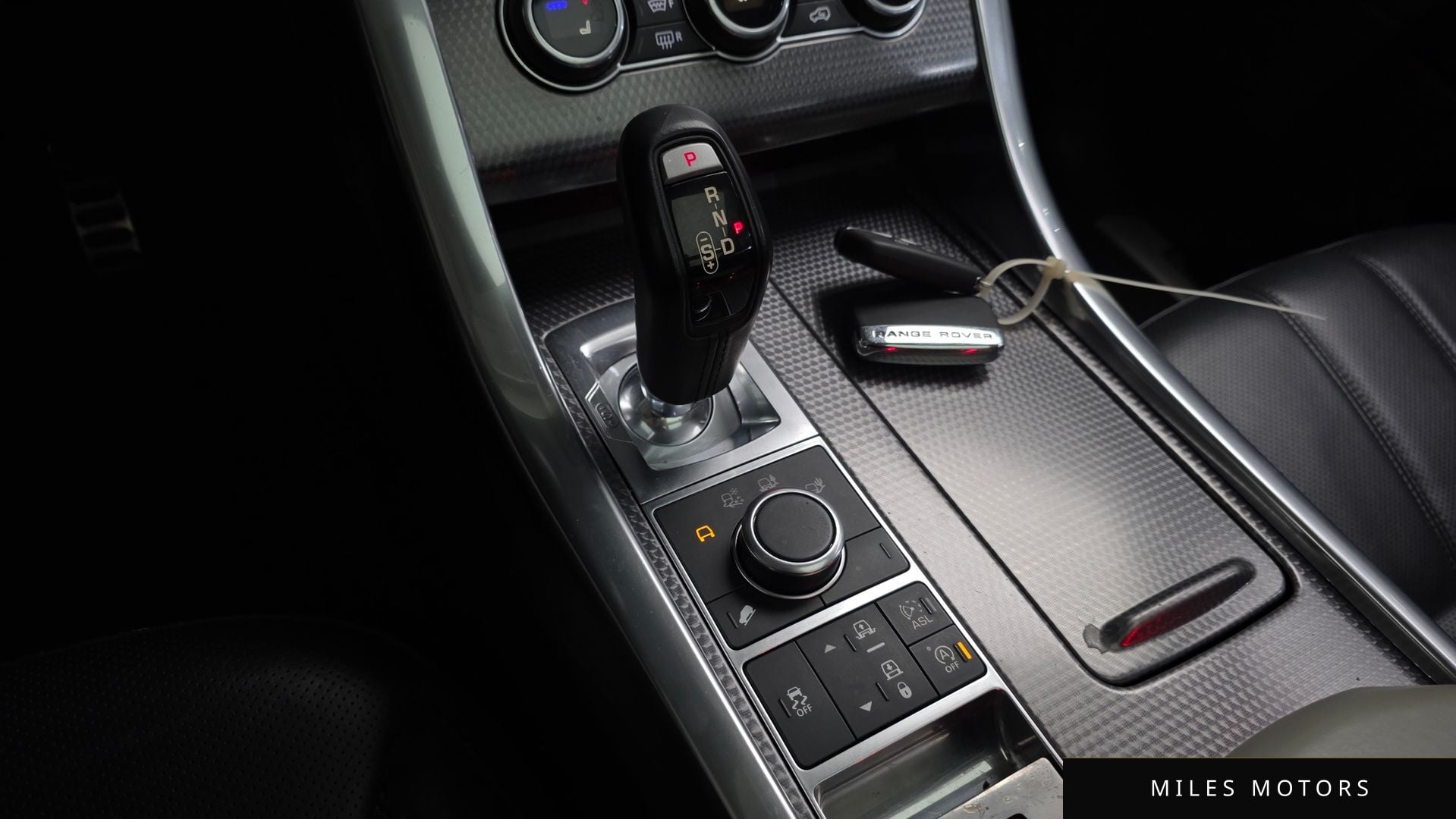 Land Rover Range Rover Sport 2016 — миниатюра 9