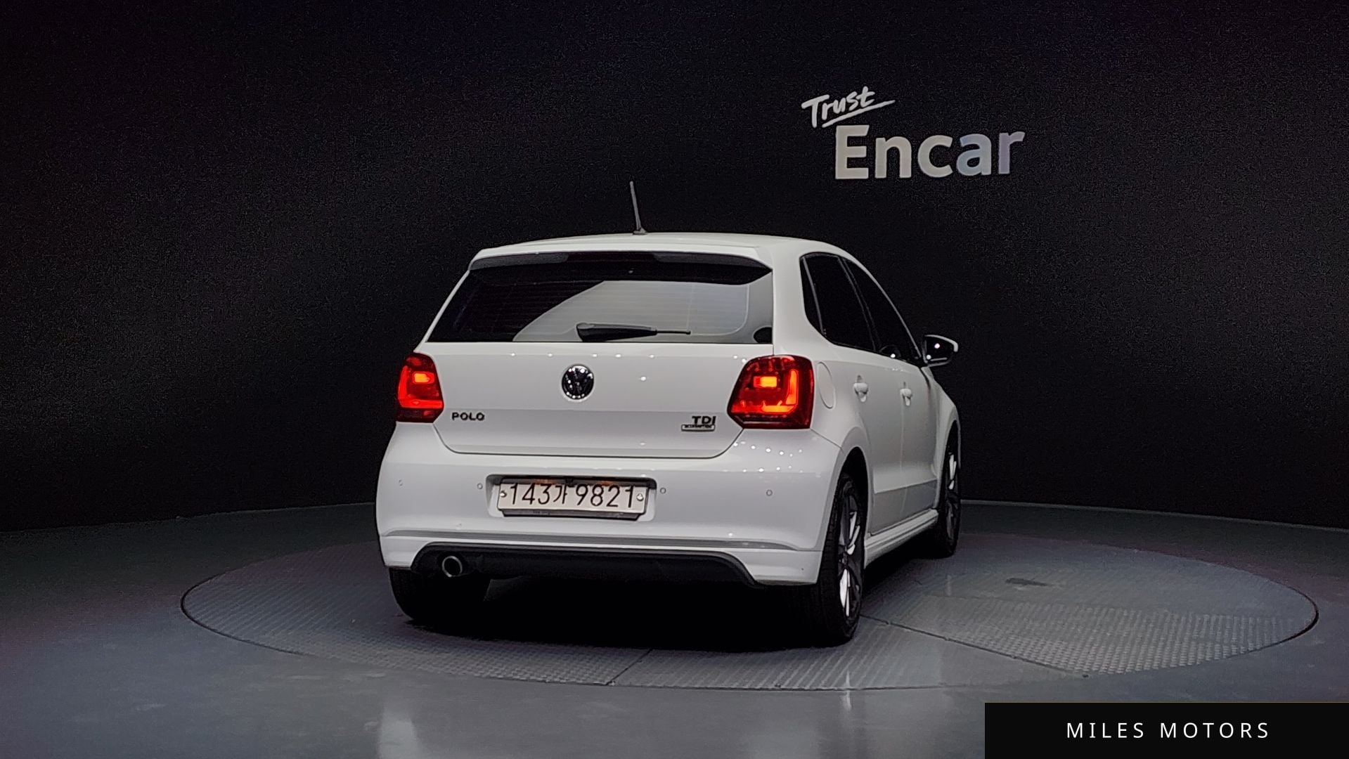 Volkswagen 폴로 2015 — миниатюра 4
