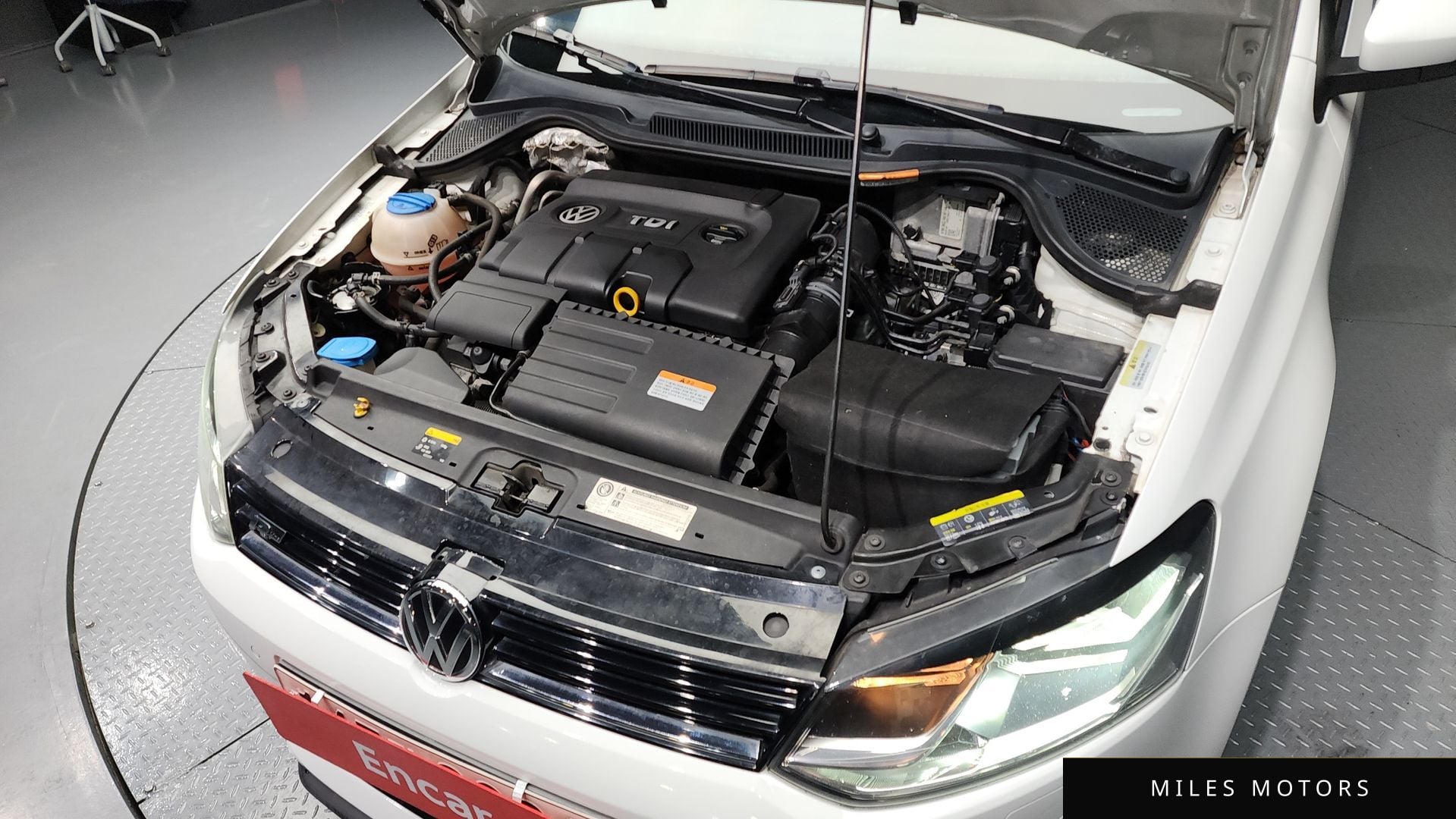 Volkswagen 폴로 2015 — миниатюра 6