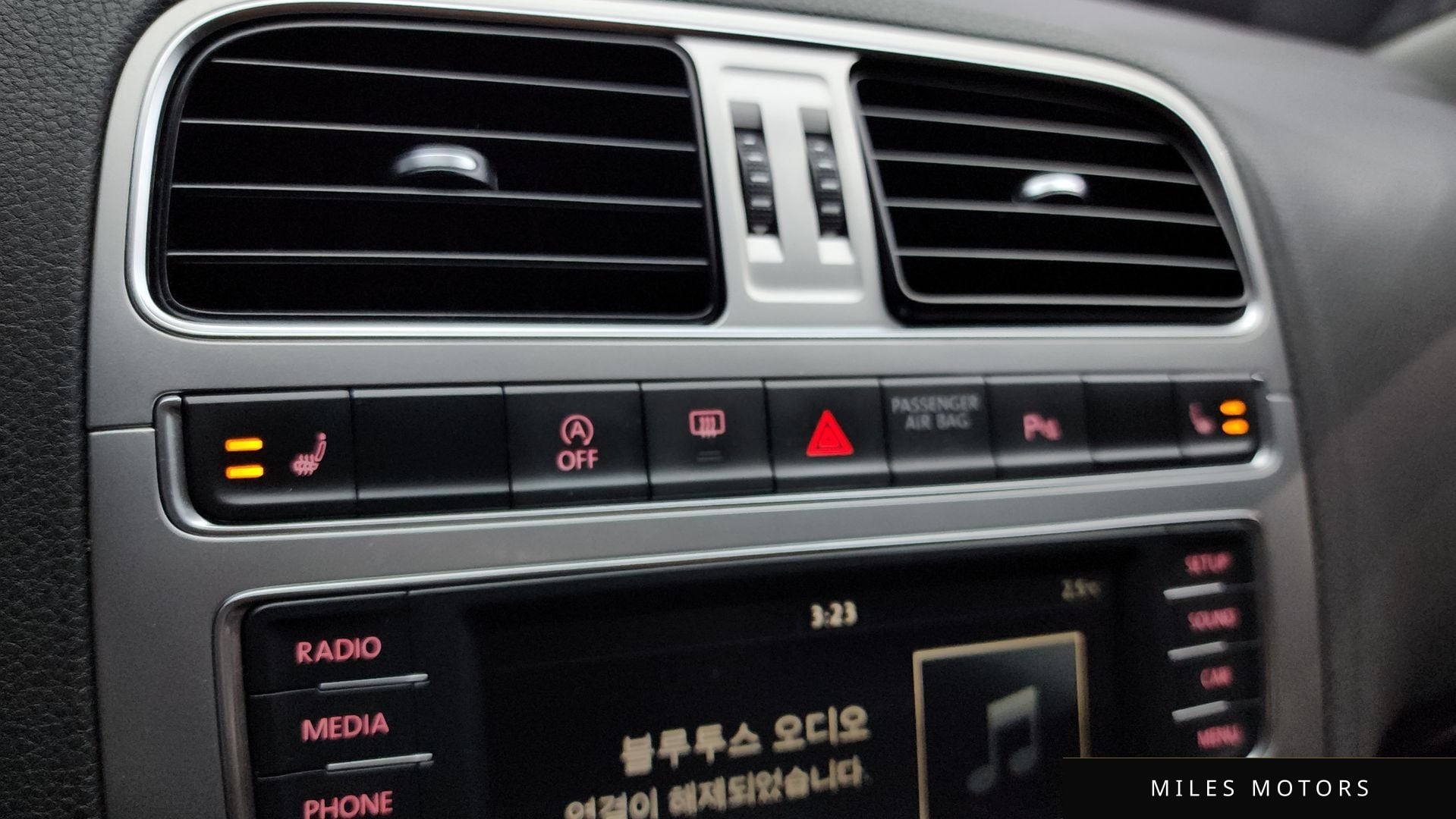 Volkswagen 폴로 2015 — миниатюра 15