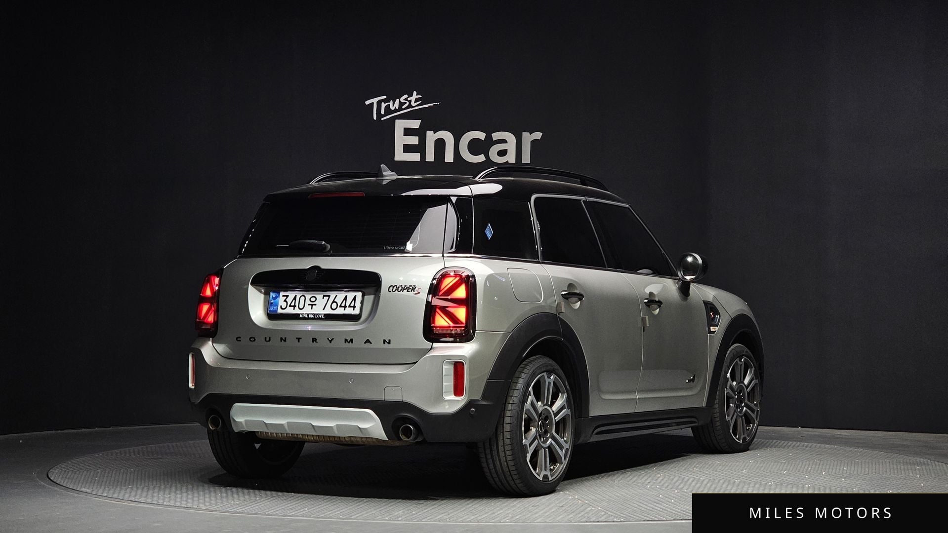 MINI Countryman 2023 — миниатюра 2