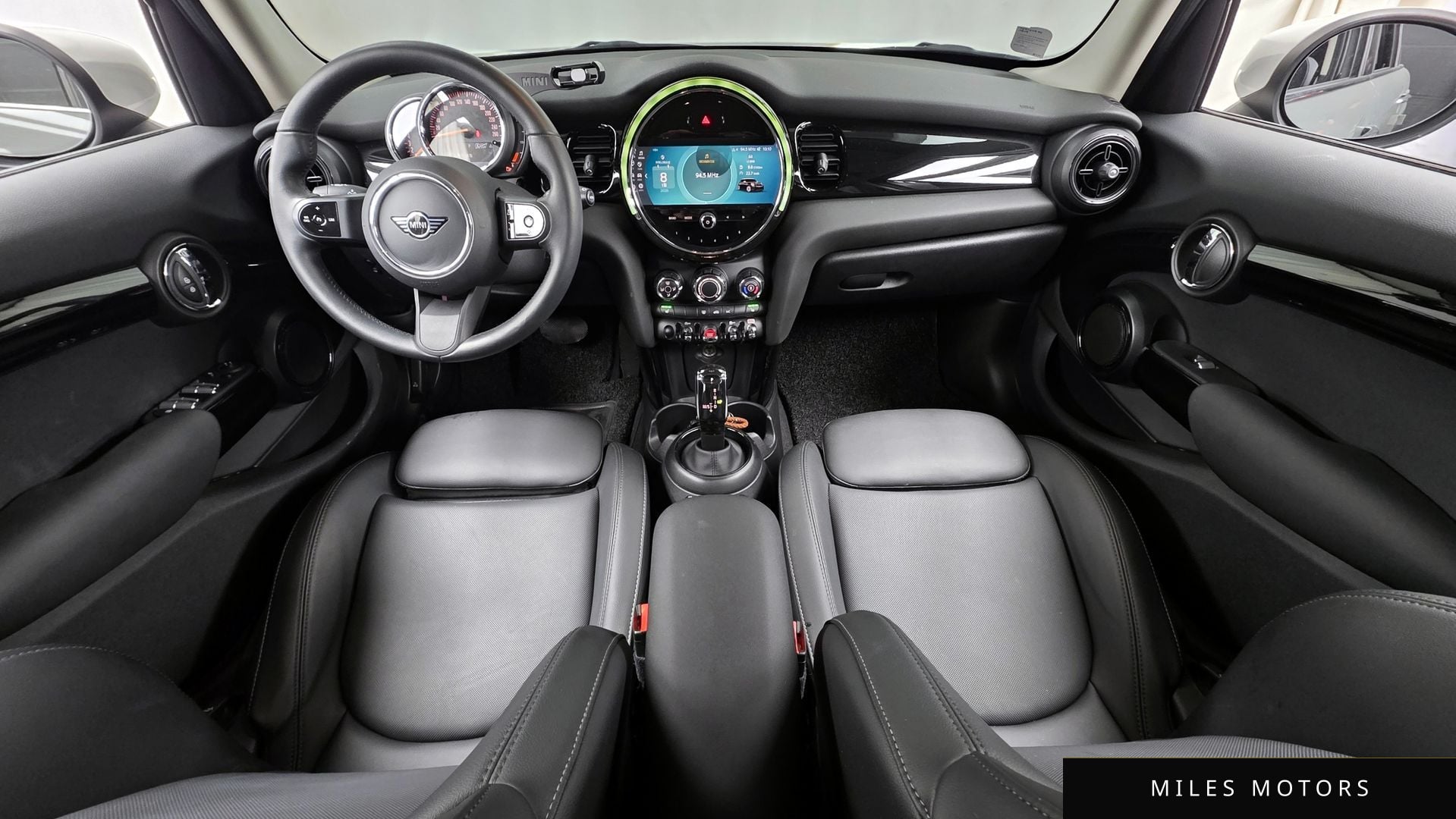 MINI 쿠퍼 2022 — миниатюра 7