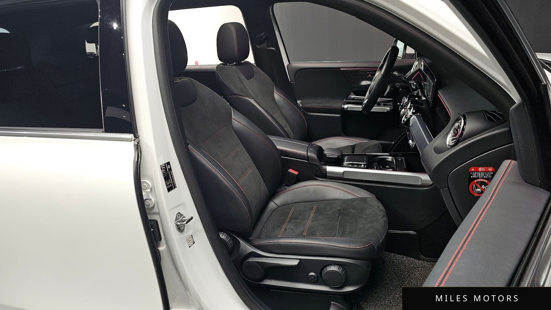 Mercedes-Benz GLB-Class X247 2022 — миниатюра 10